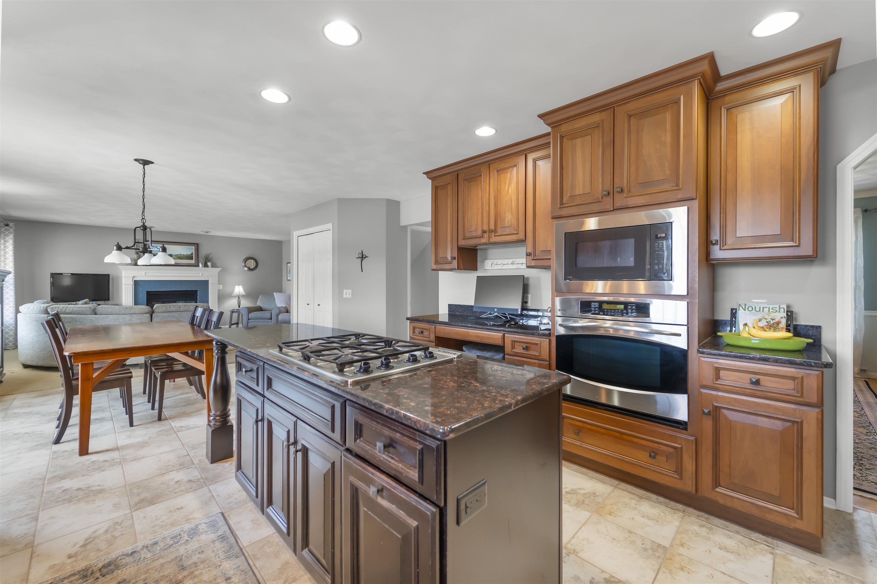 1704 Savannah Way