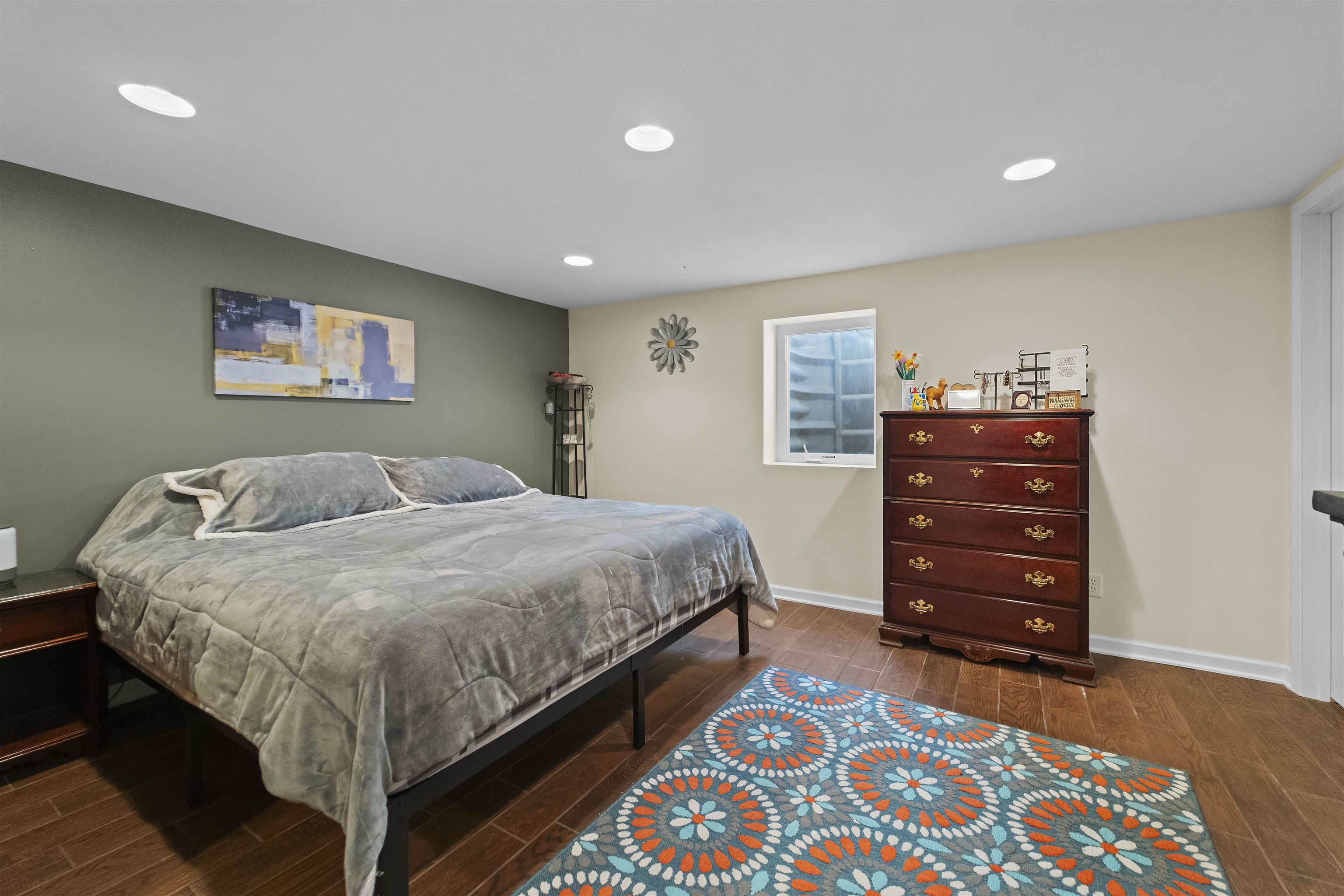 406 Vern Court