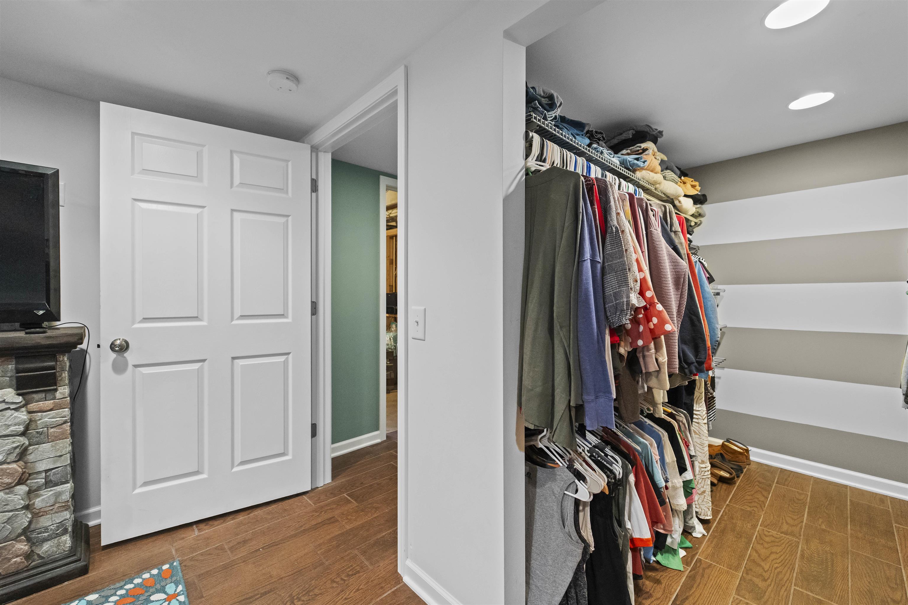 406 Vern Court