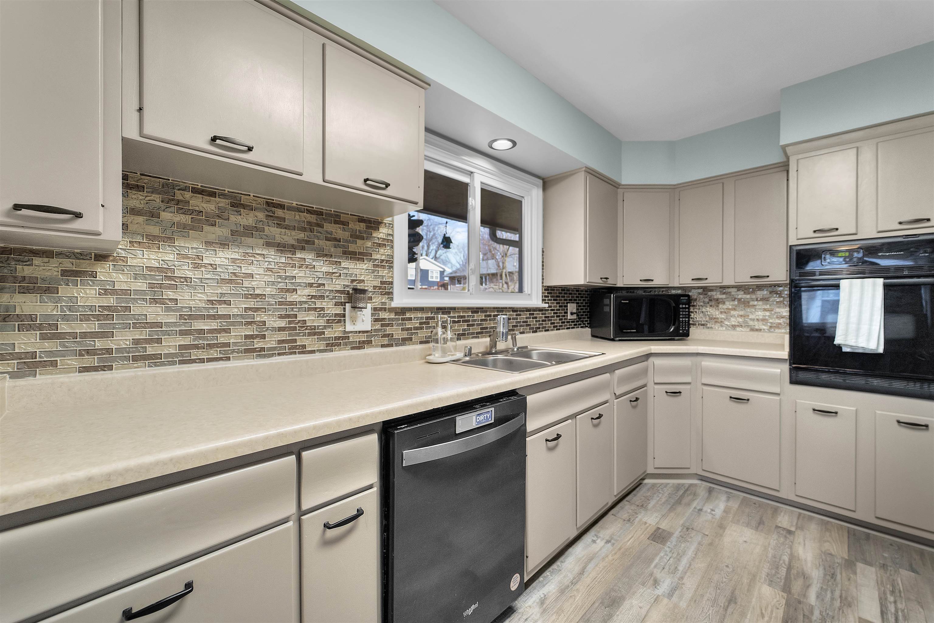 406 Vern Court