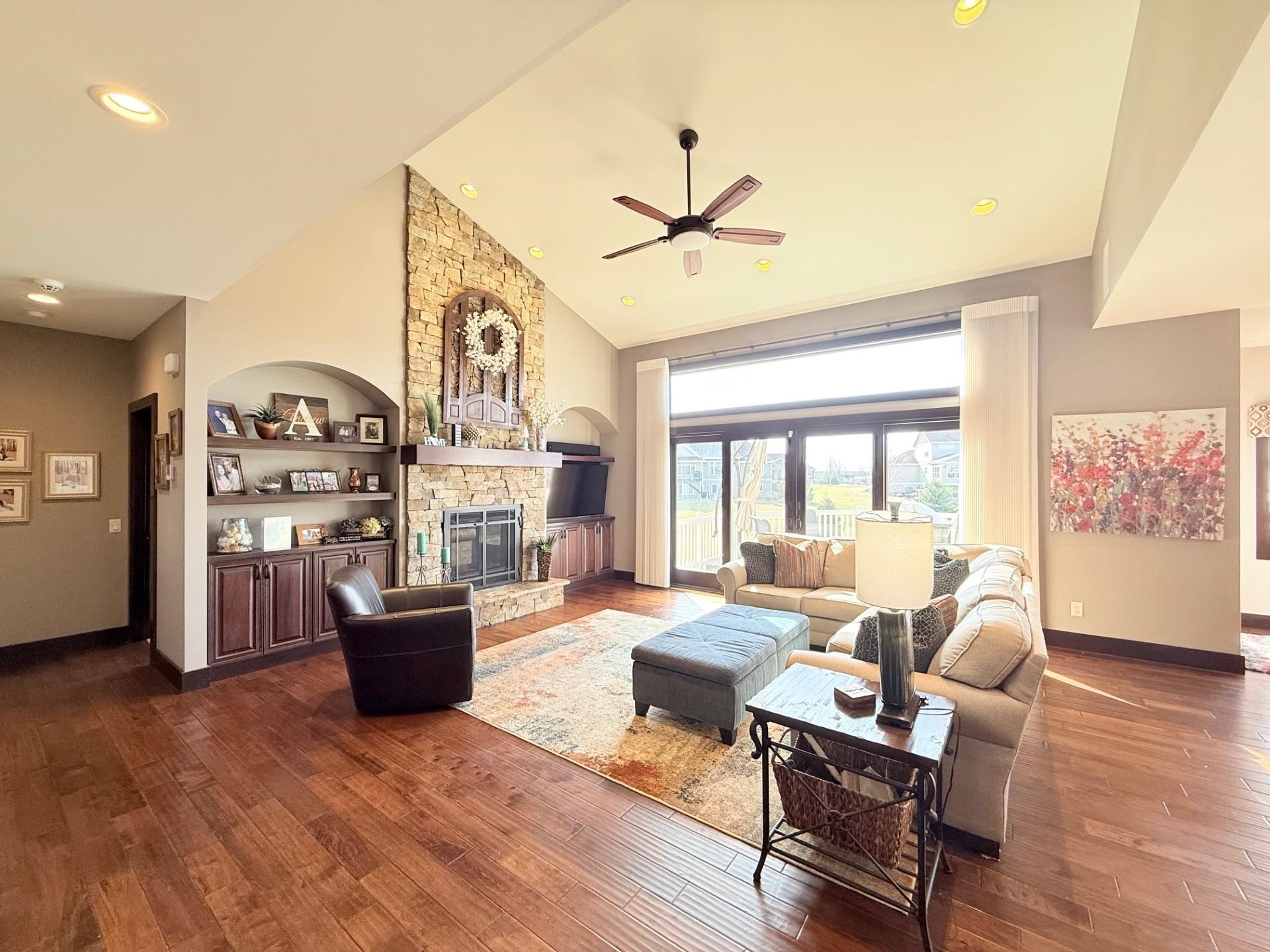 6712 Florance Ruth Lane