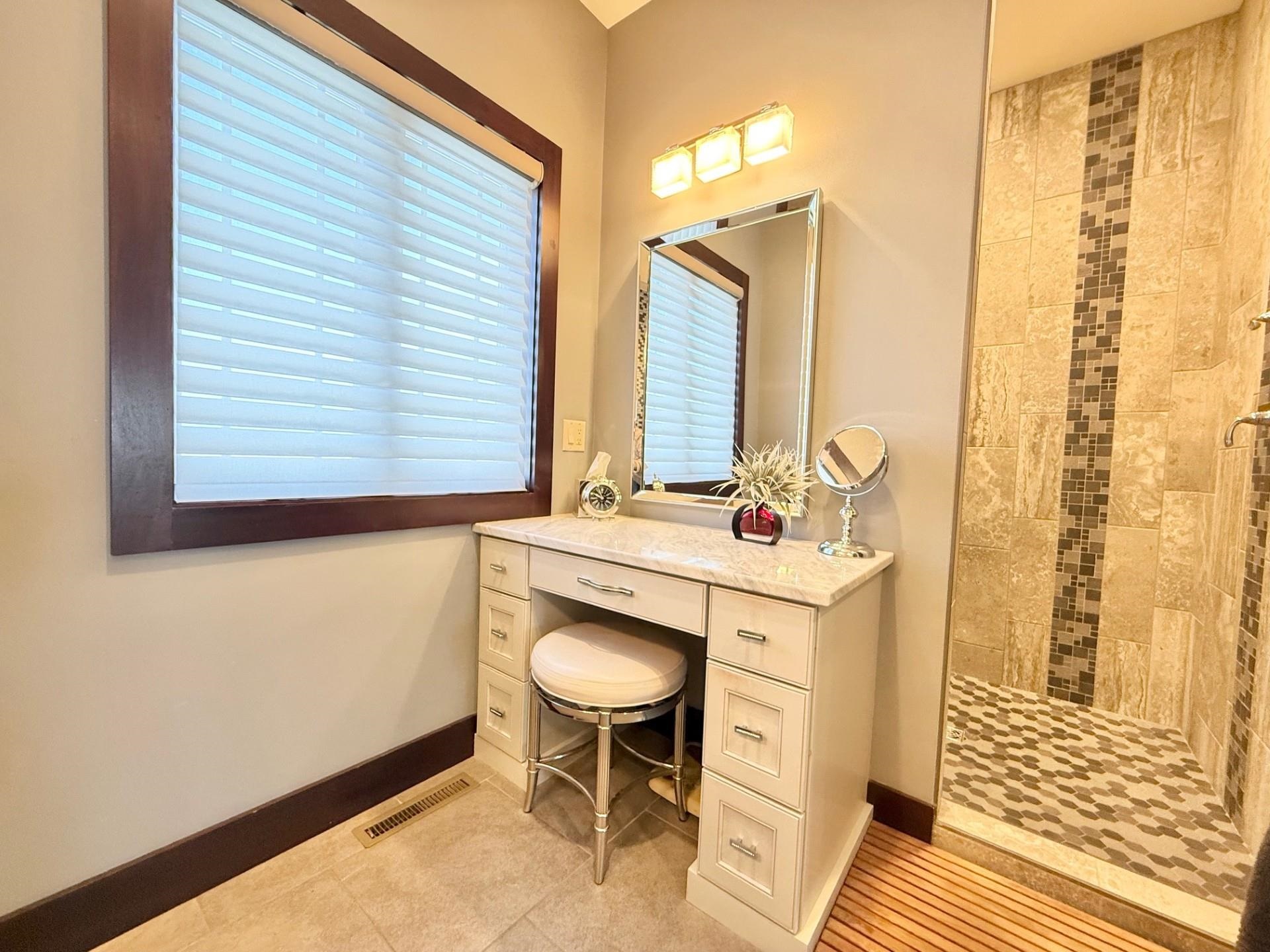6712 Florance Ruth Lane