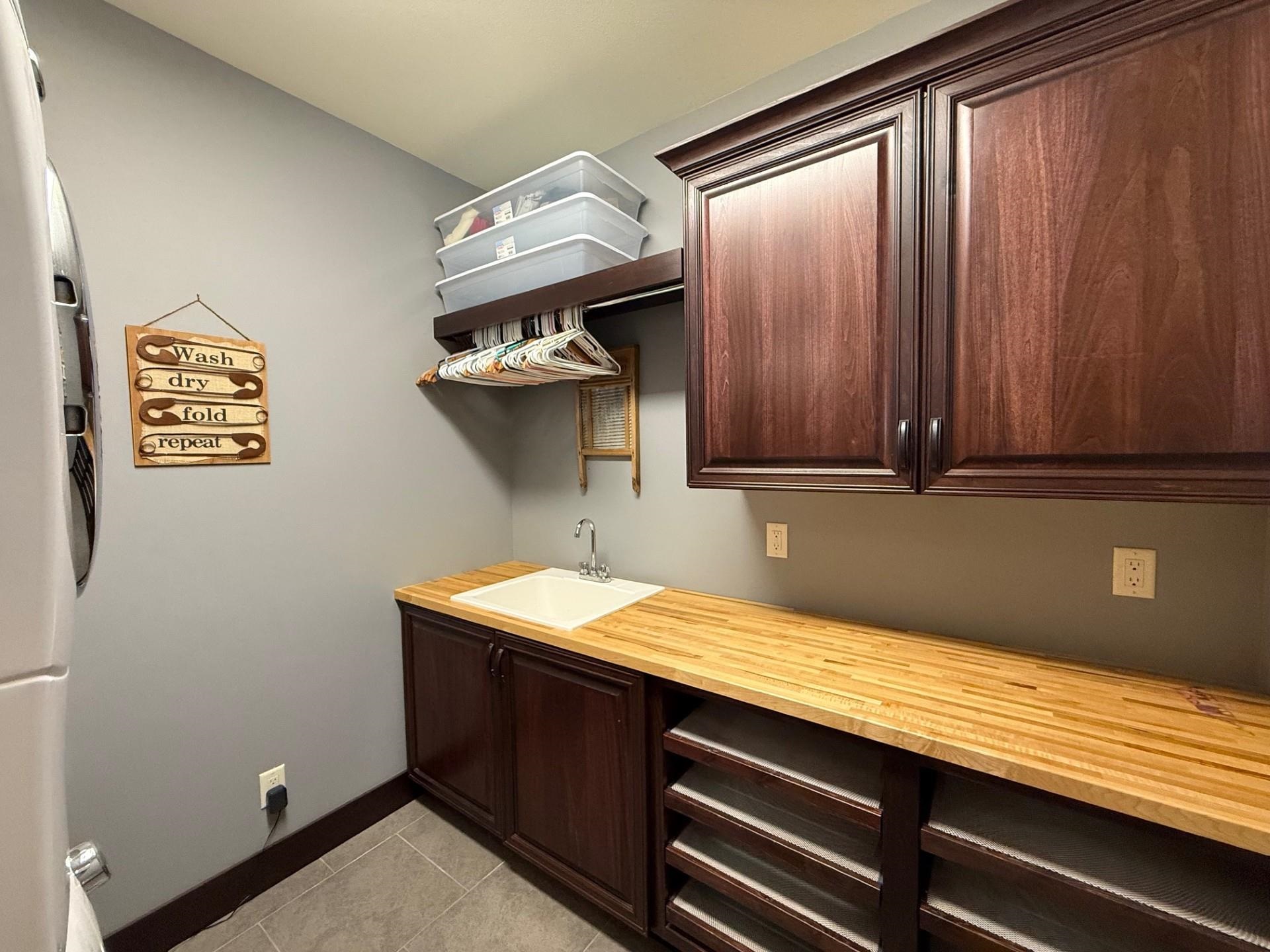 6712 Florance Ruth Lane