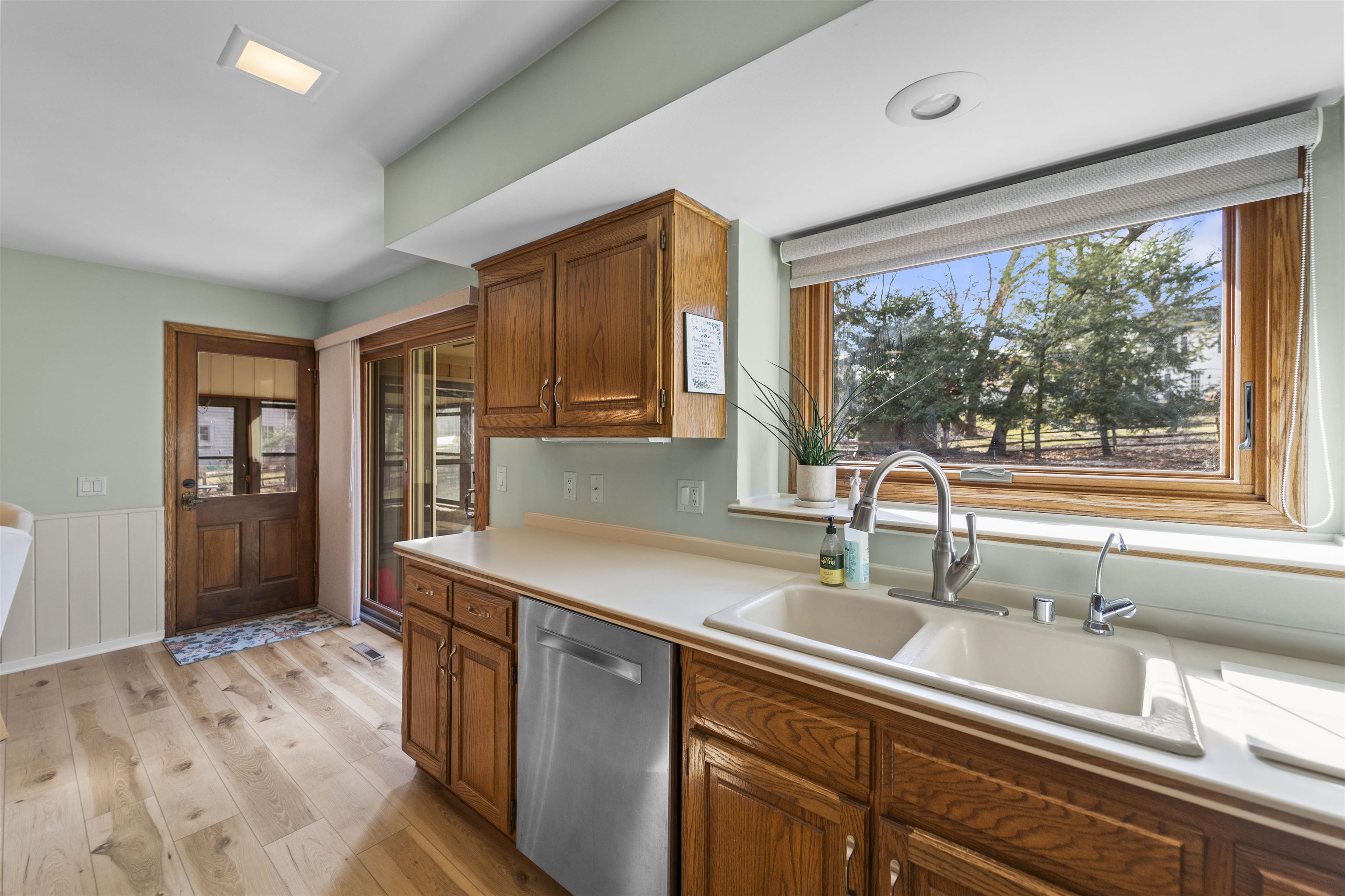7737 Ox Trail Way