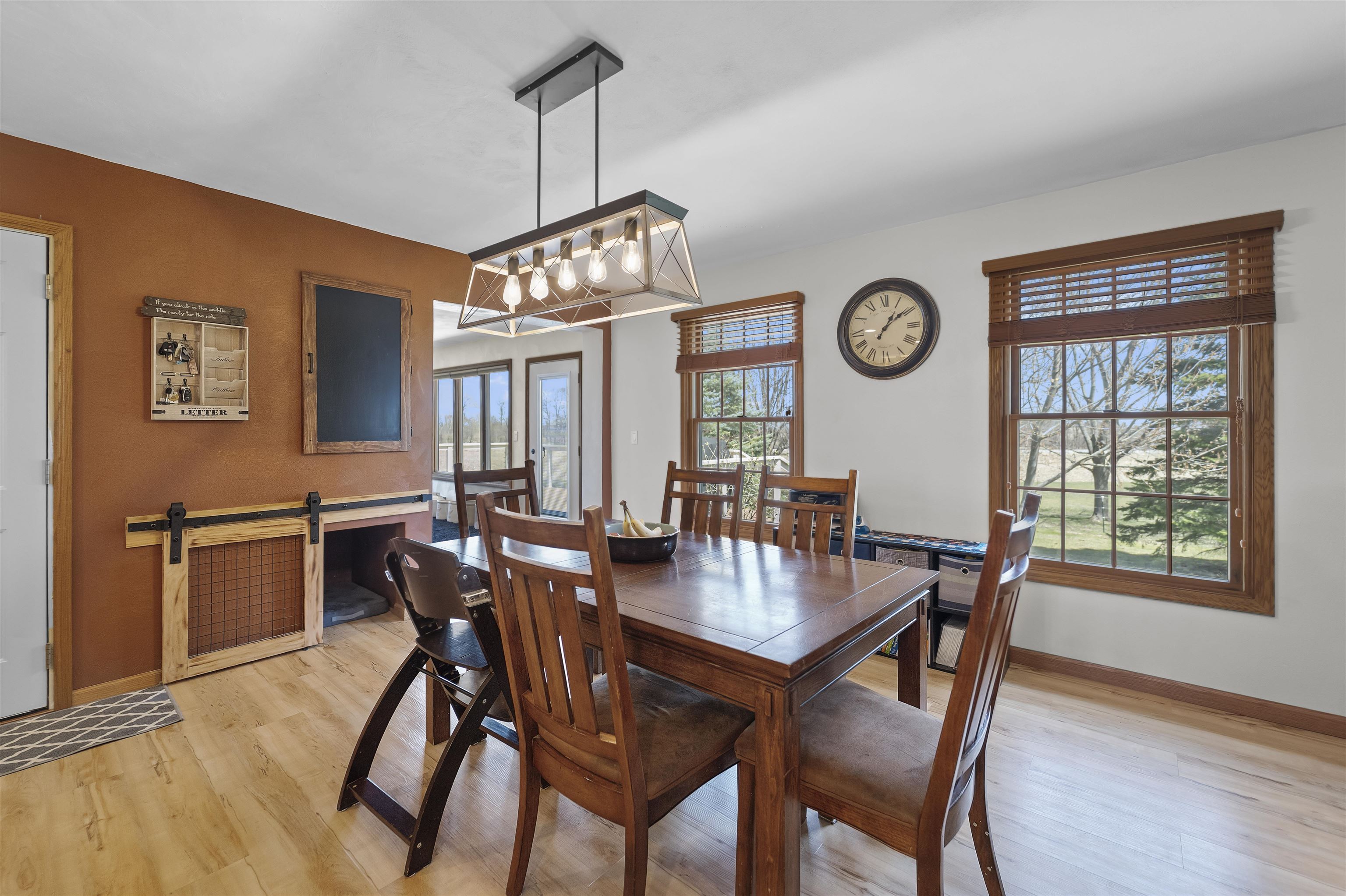 142 County Road N