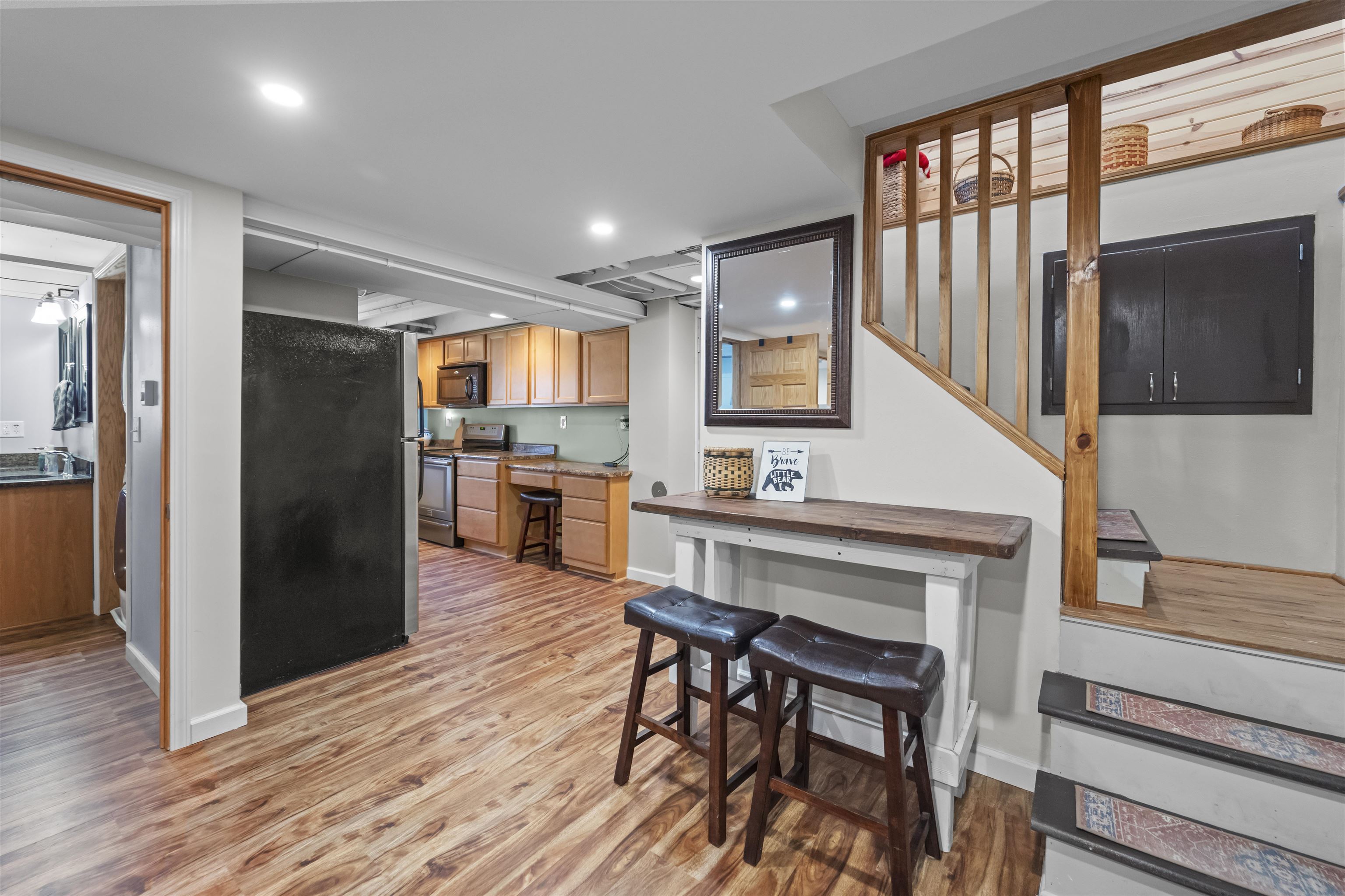 142 County Road N