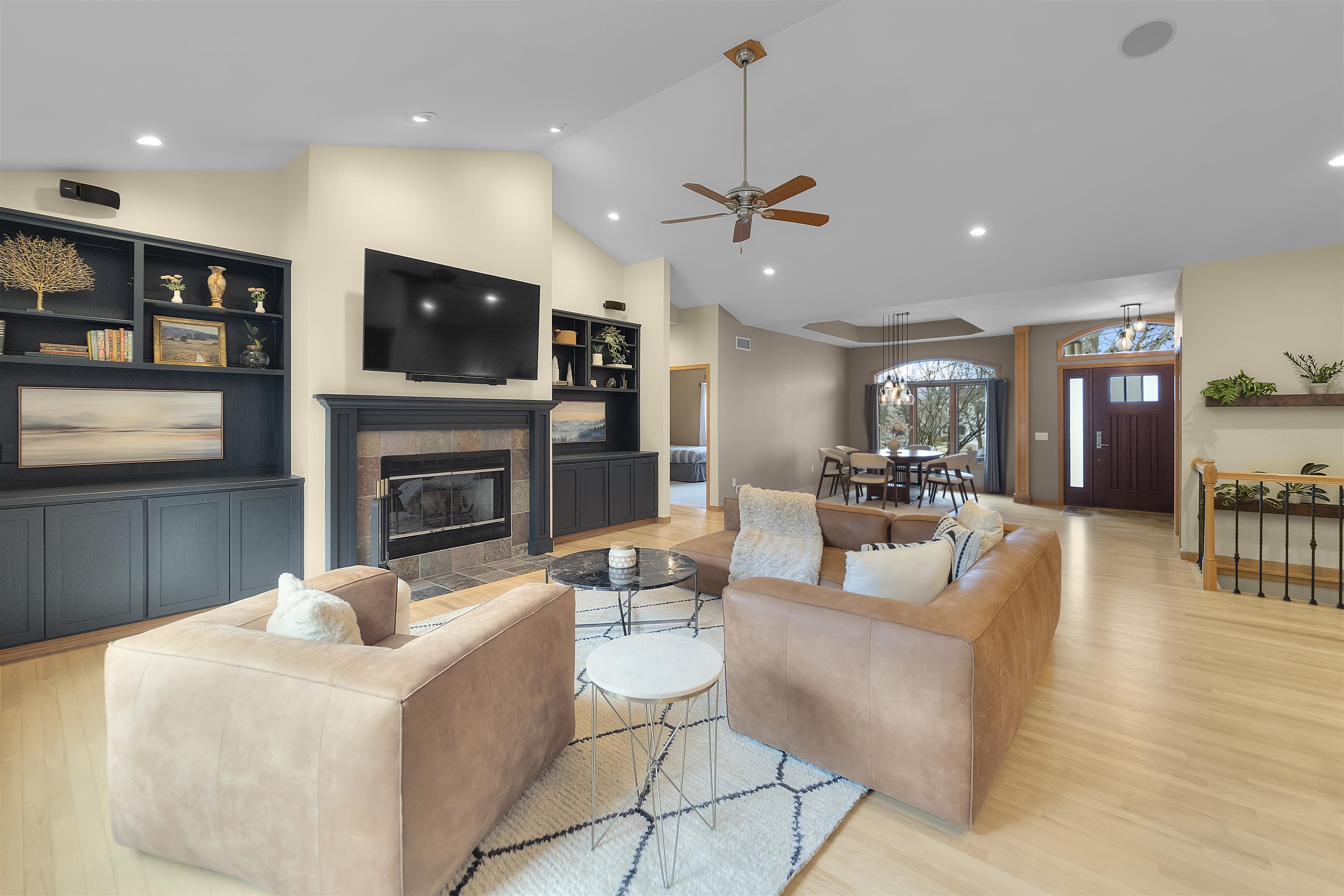 432 Azurene Lane
