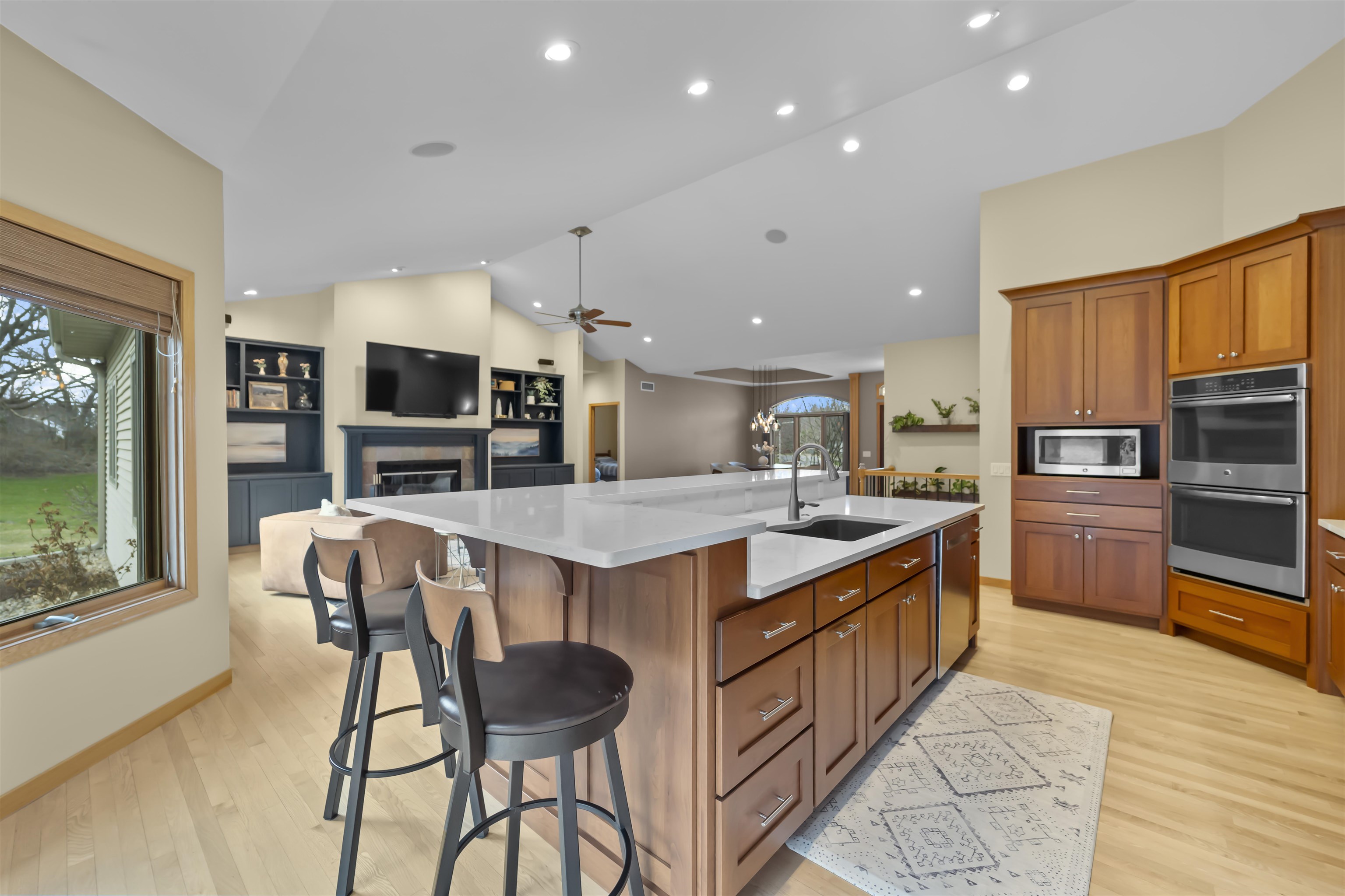 432 Azurene Lane