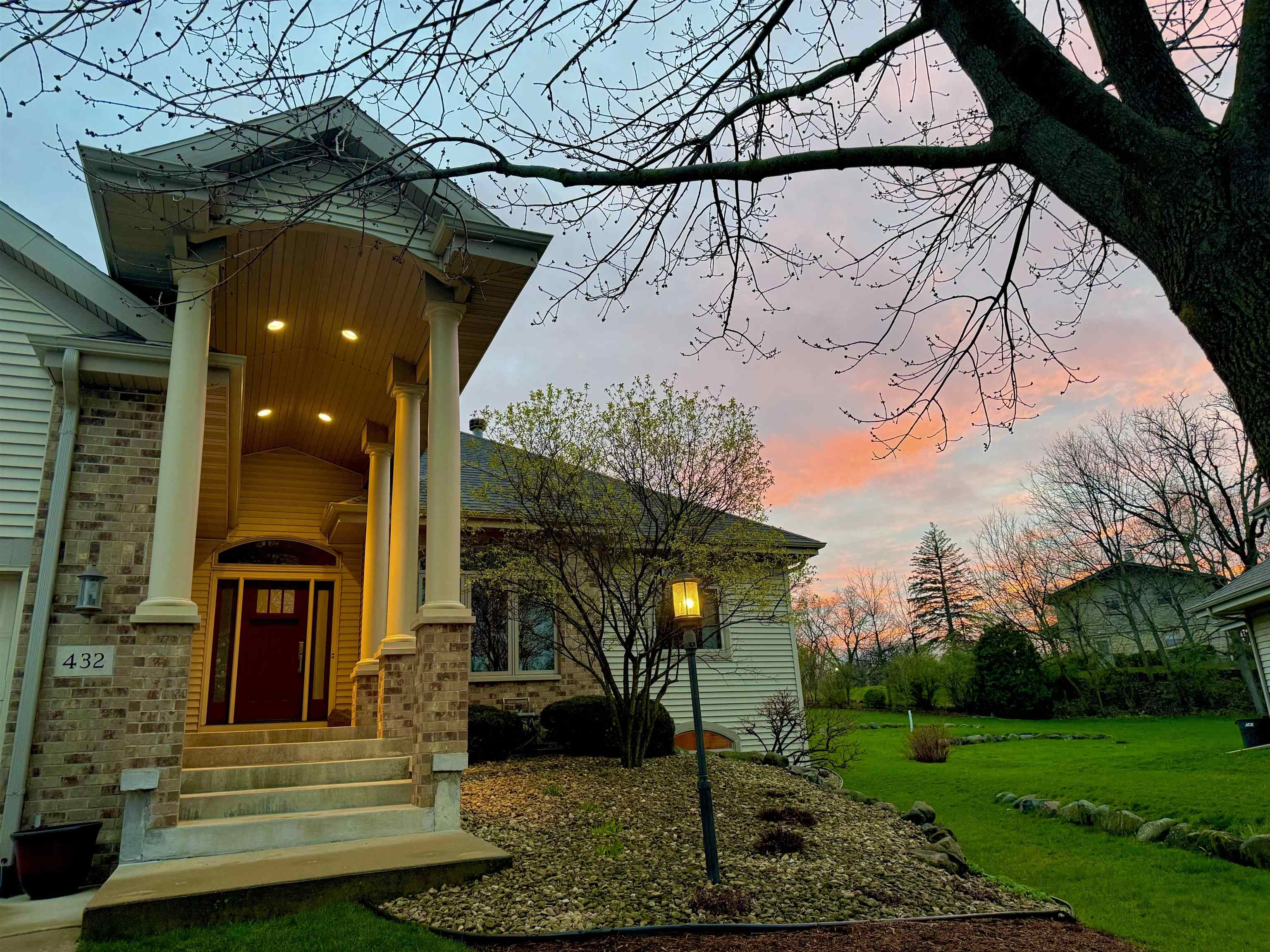 432 Azurene Lane