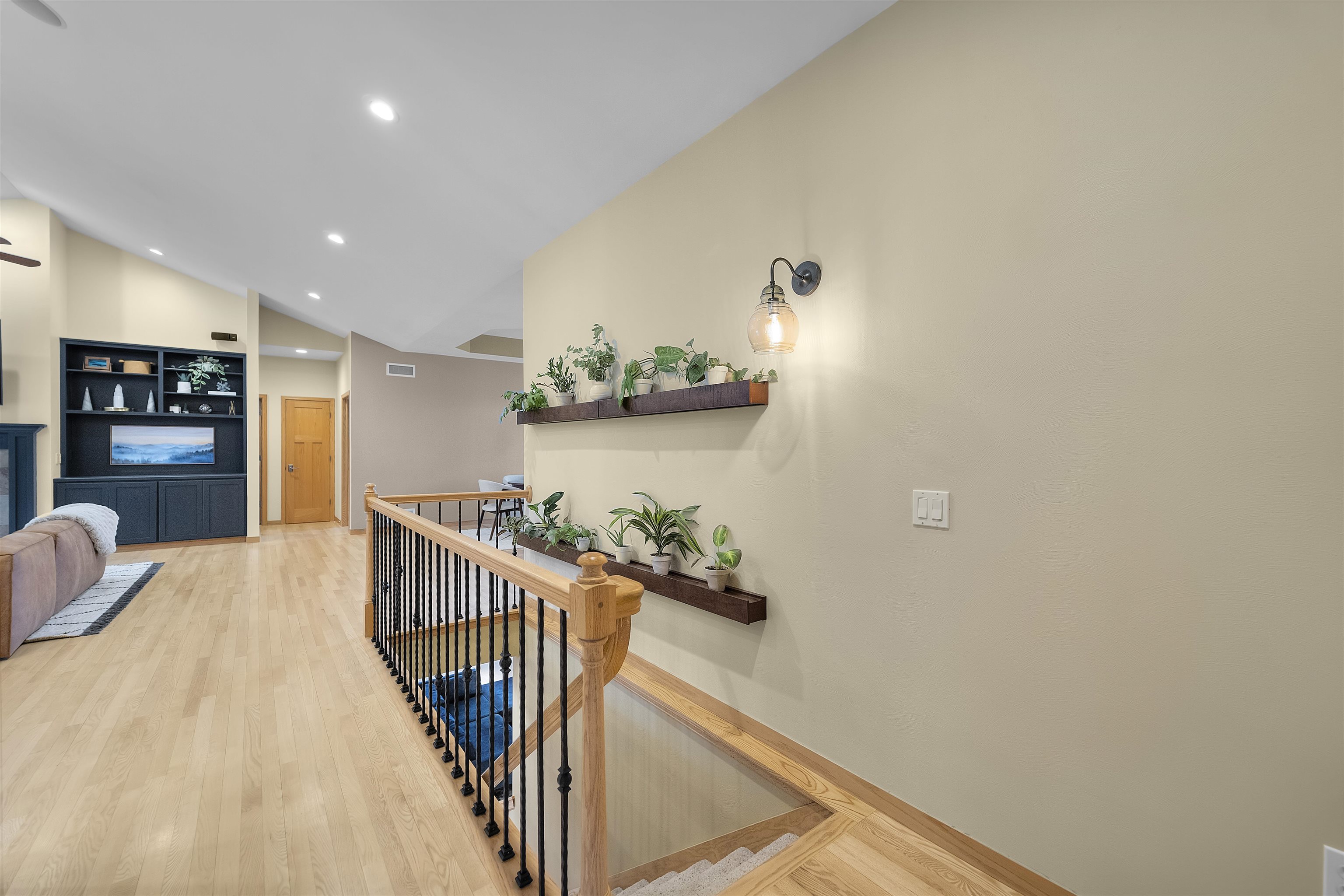 432 Azurene Lane