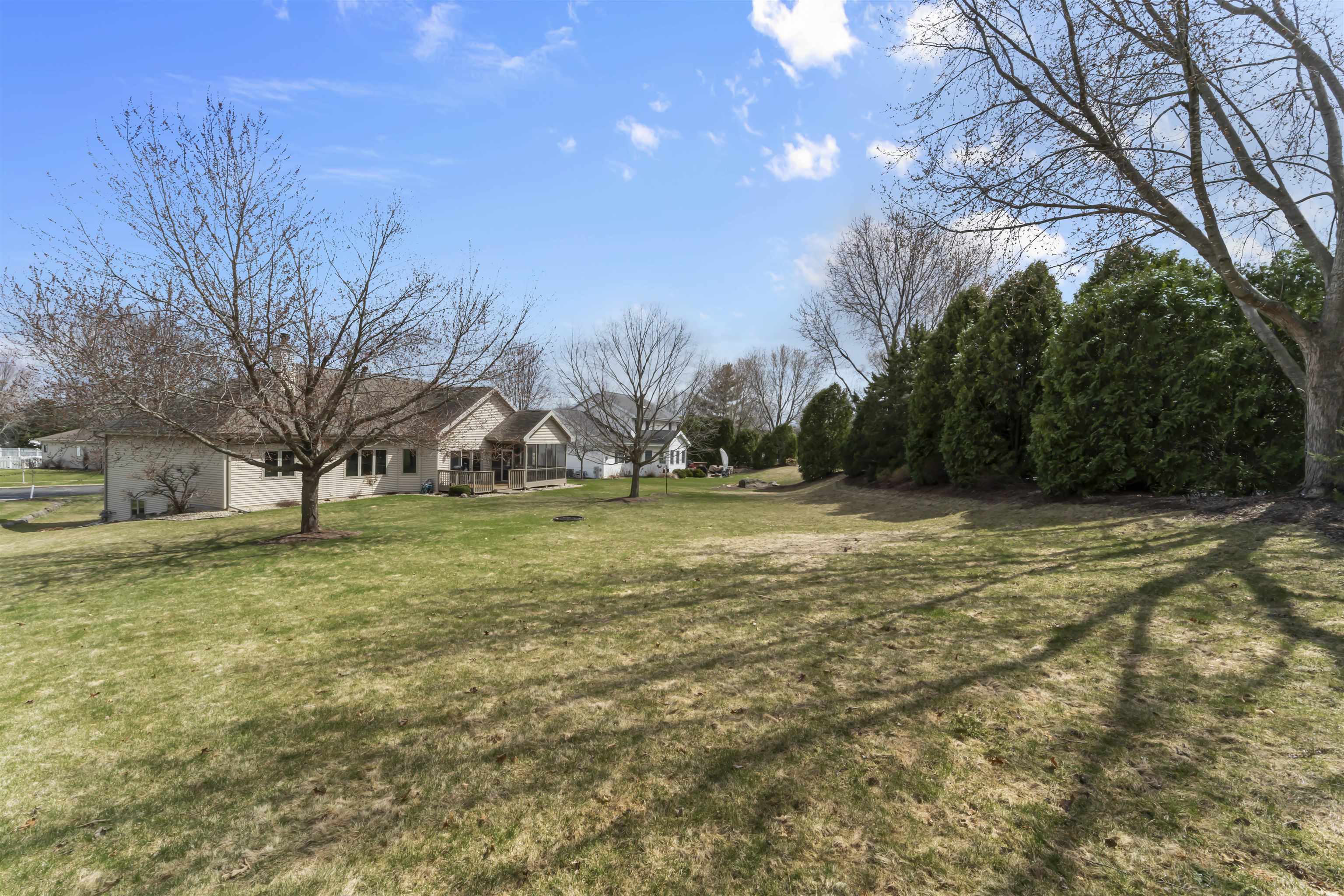 432 Azurene Lane