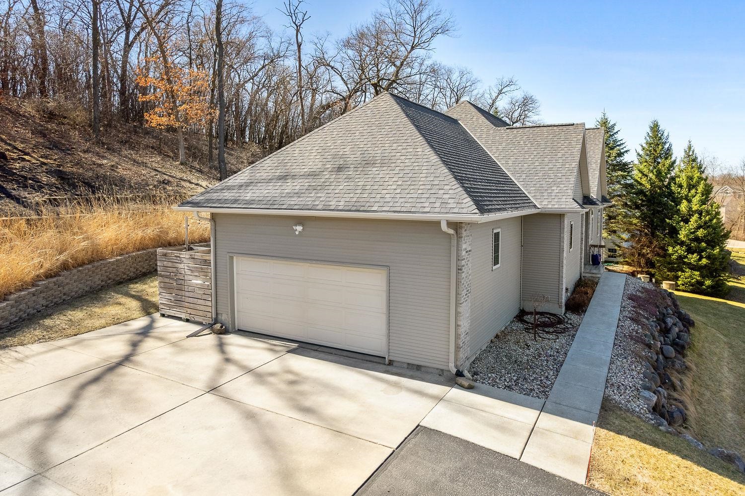 4734 Bergamot Way