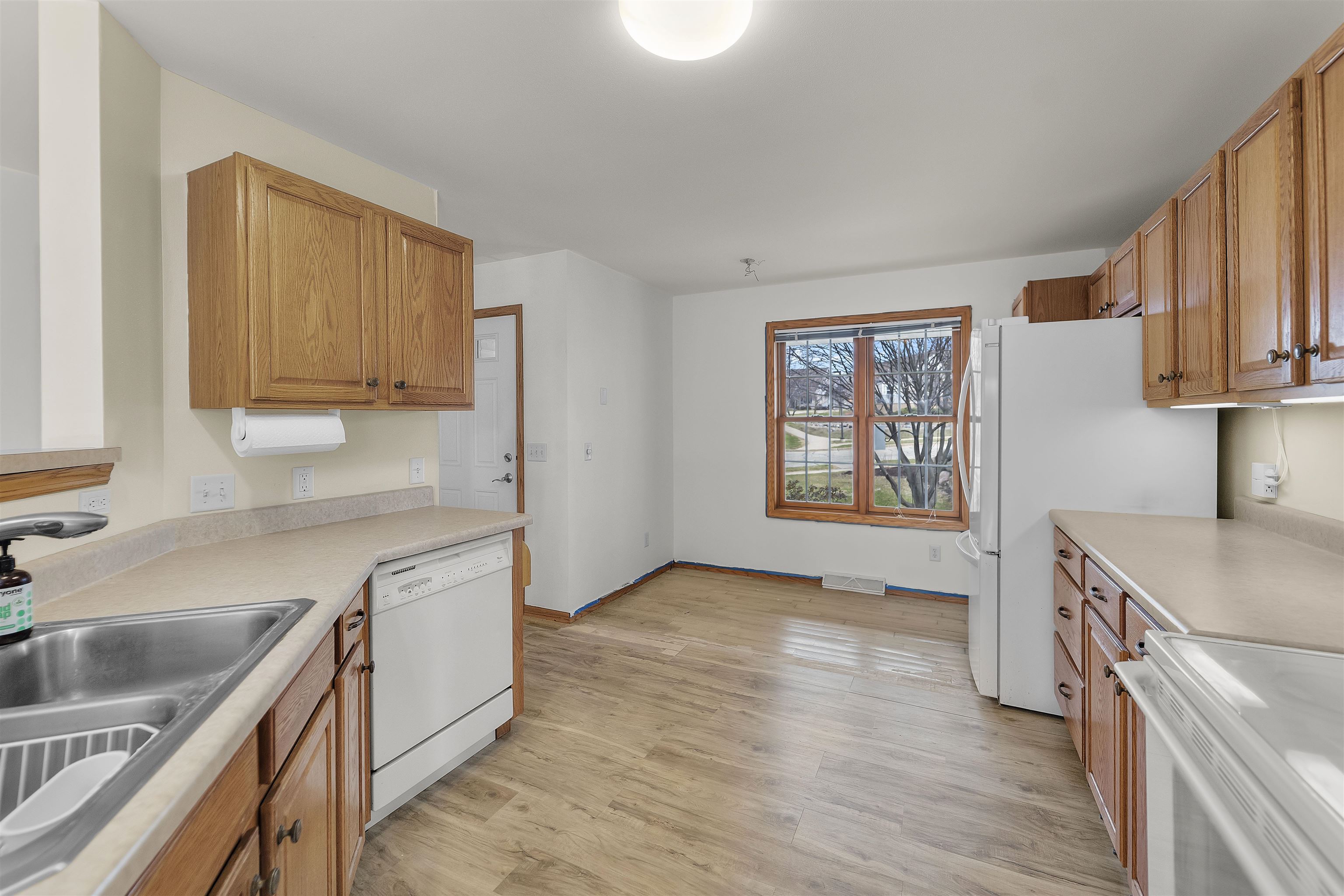 9913 Hawks Nest Drive