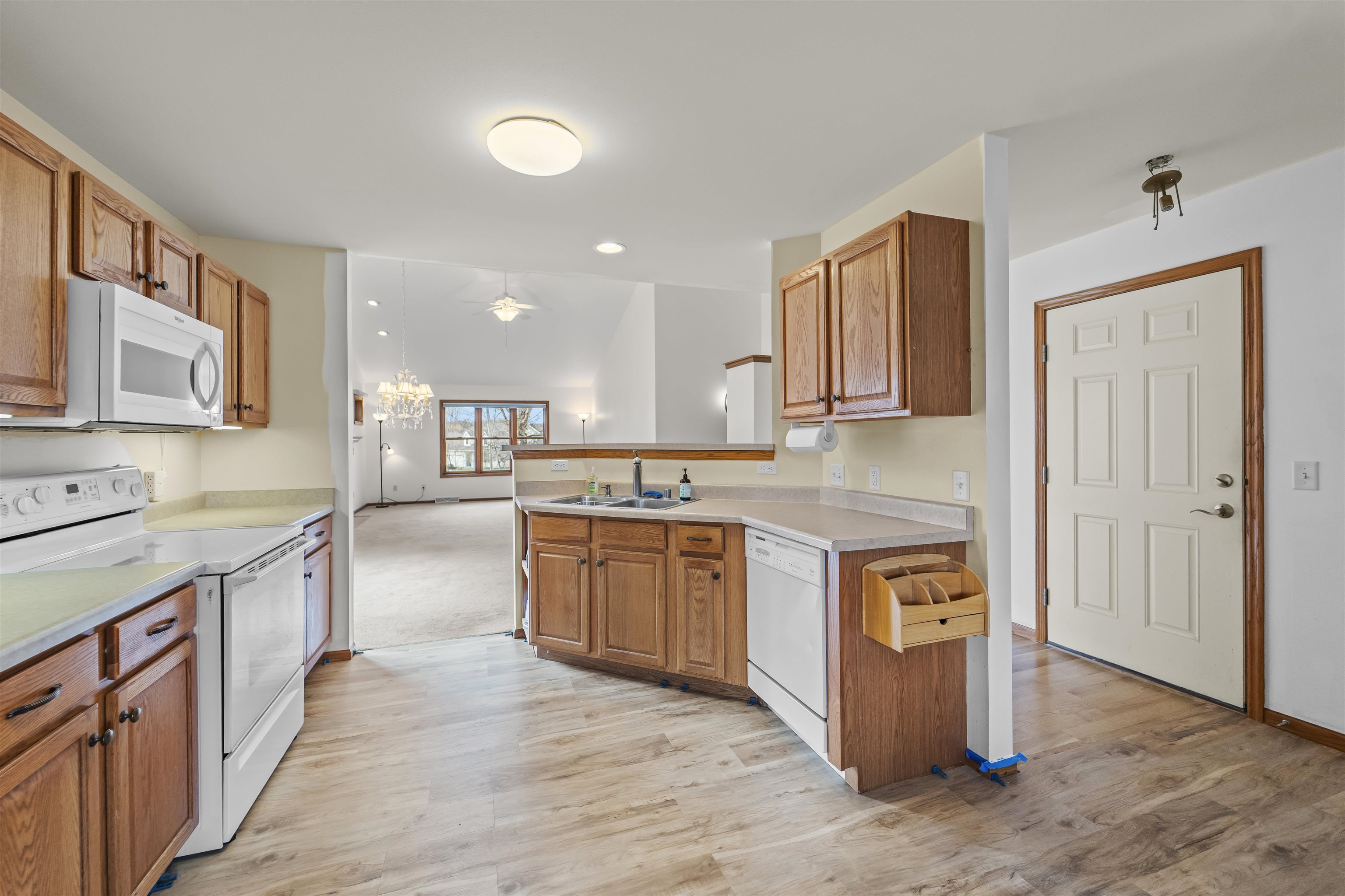 9913 Hawks Nest Drive