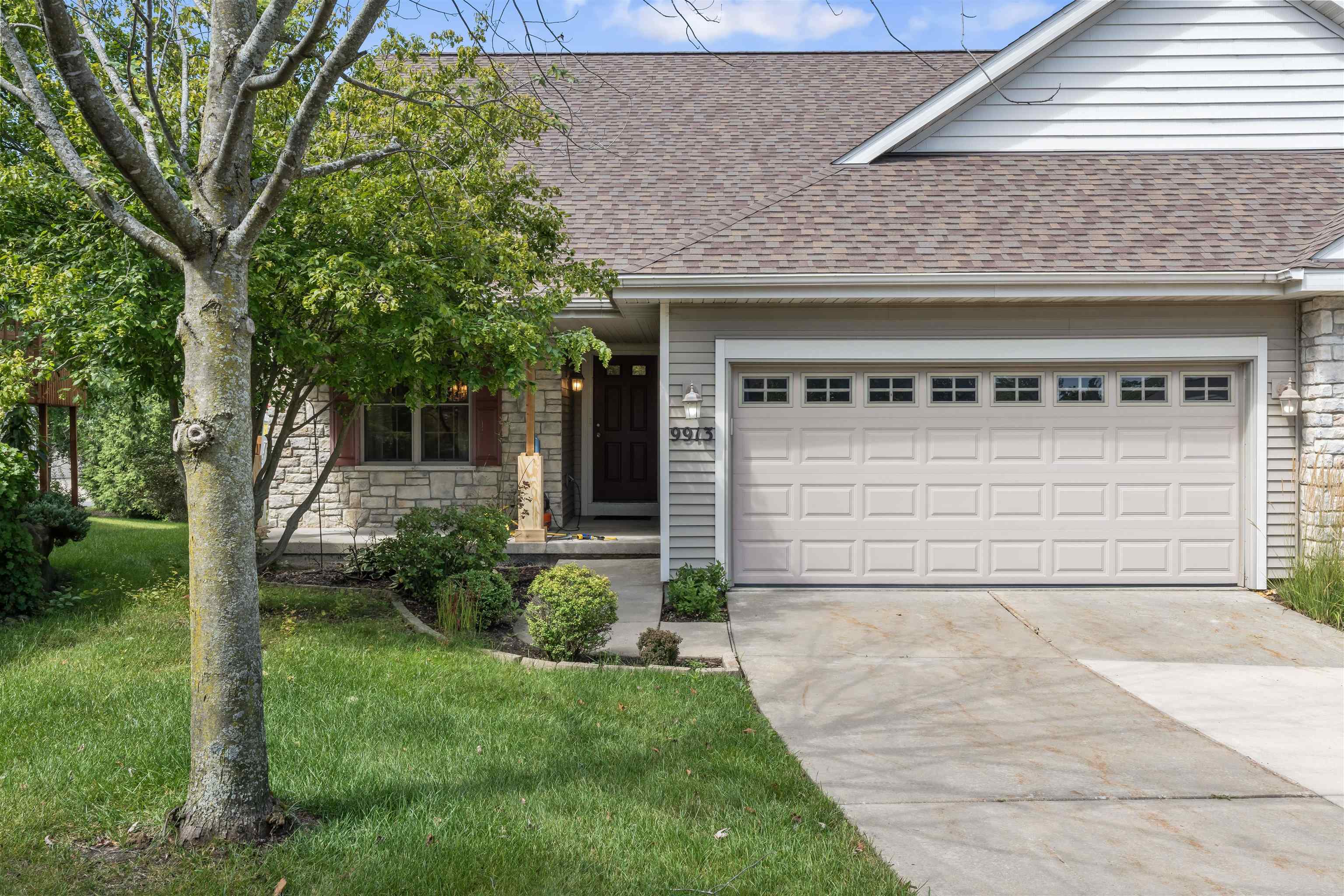 9913 Hawks Nest Drive