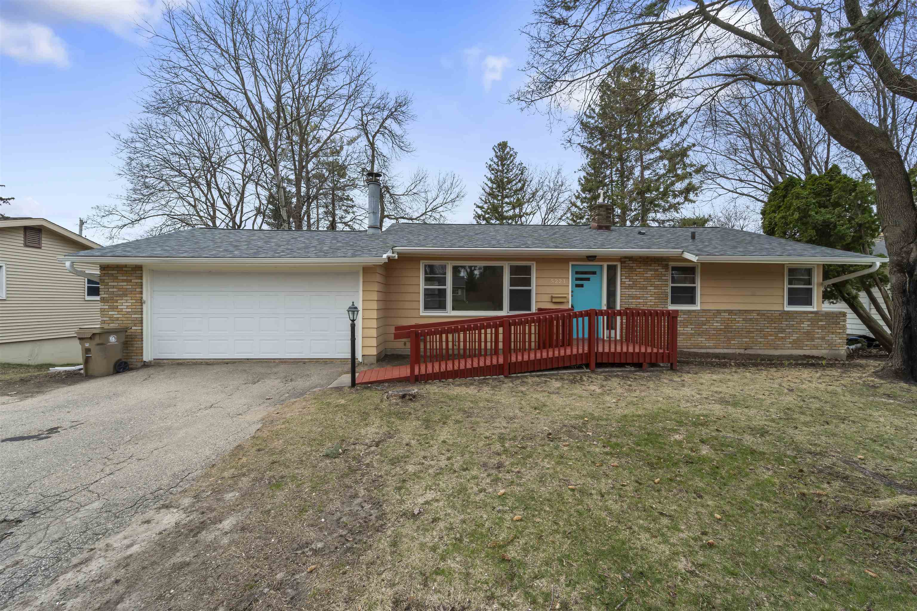 5221 Odana Road