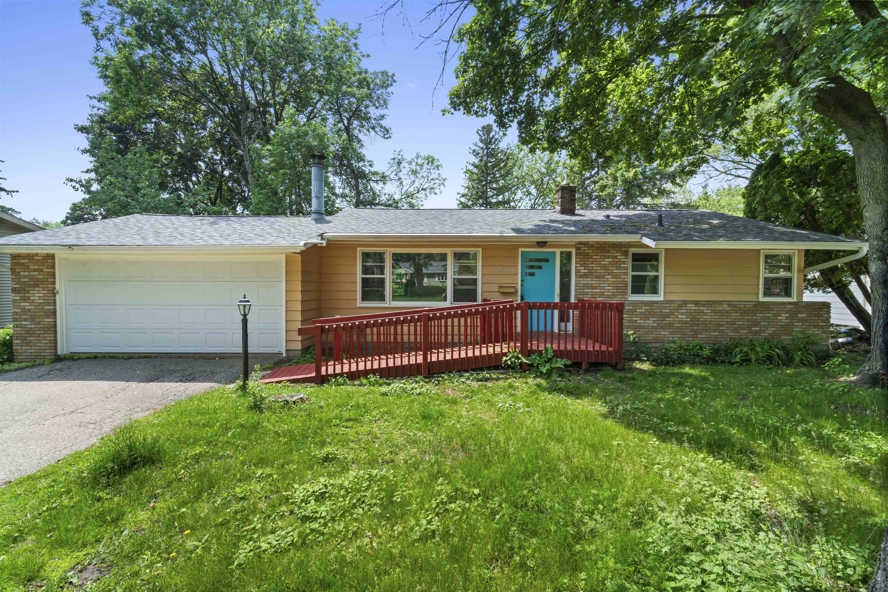 5221 Odana Road