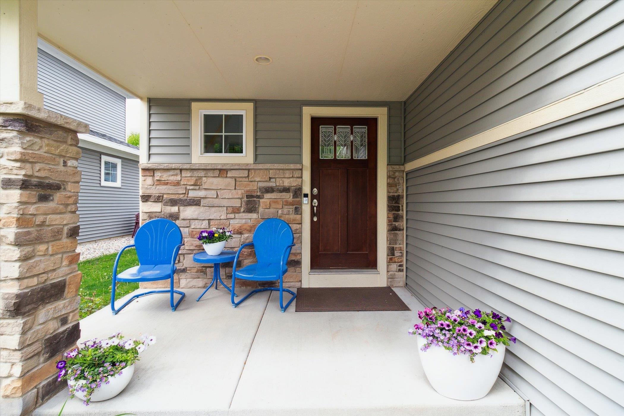 2422 Amherst Road