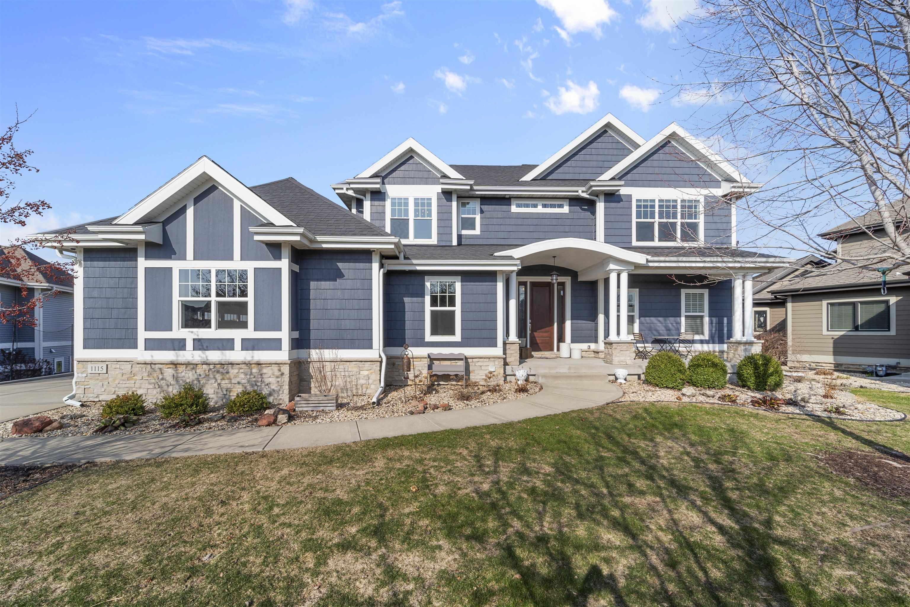 1115 Guinness Street