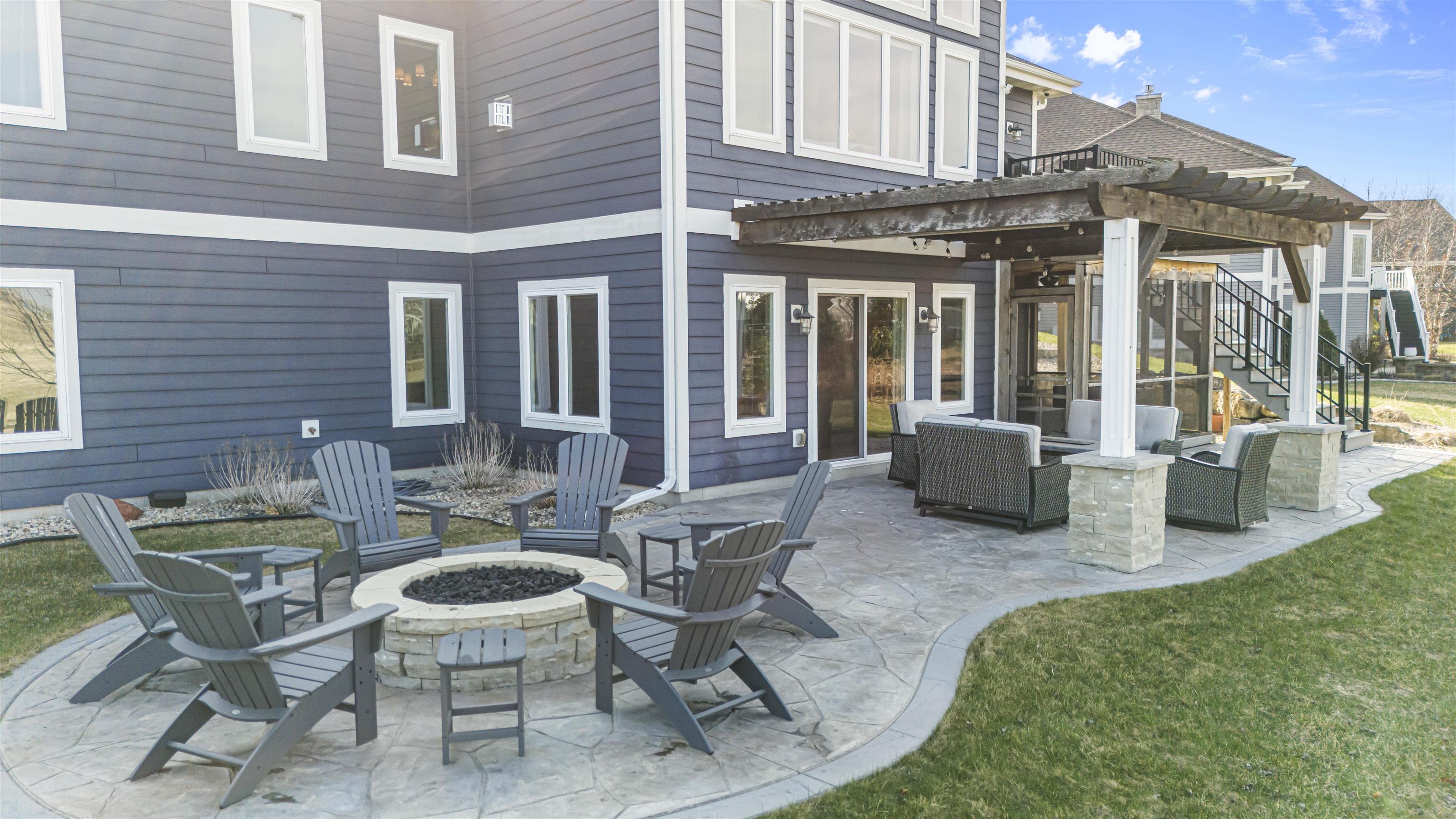 1115 Guinness Street