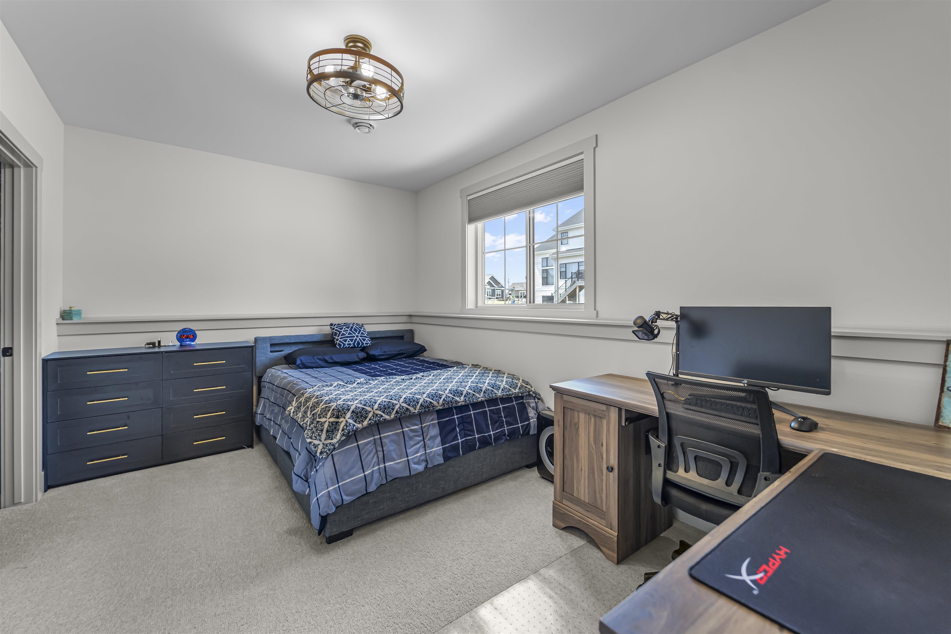 6245 Ronald Reagan Drive