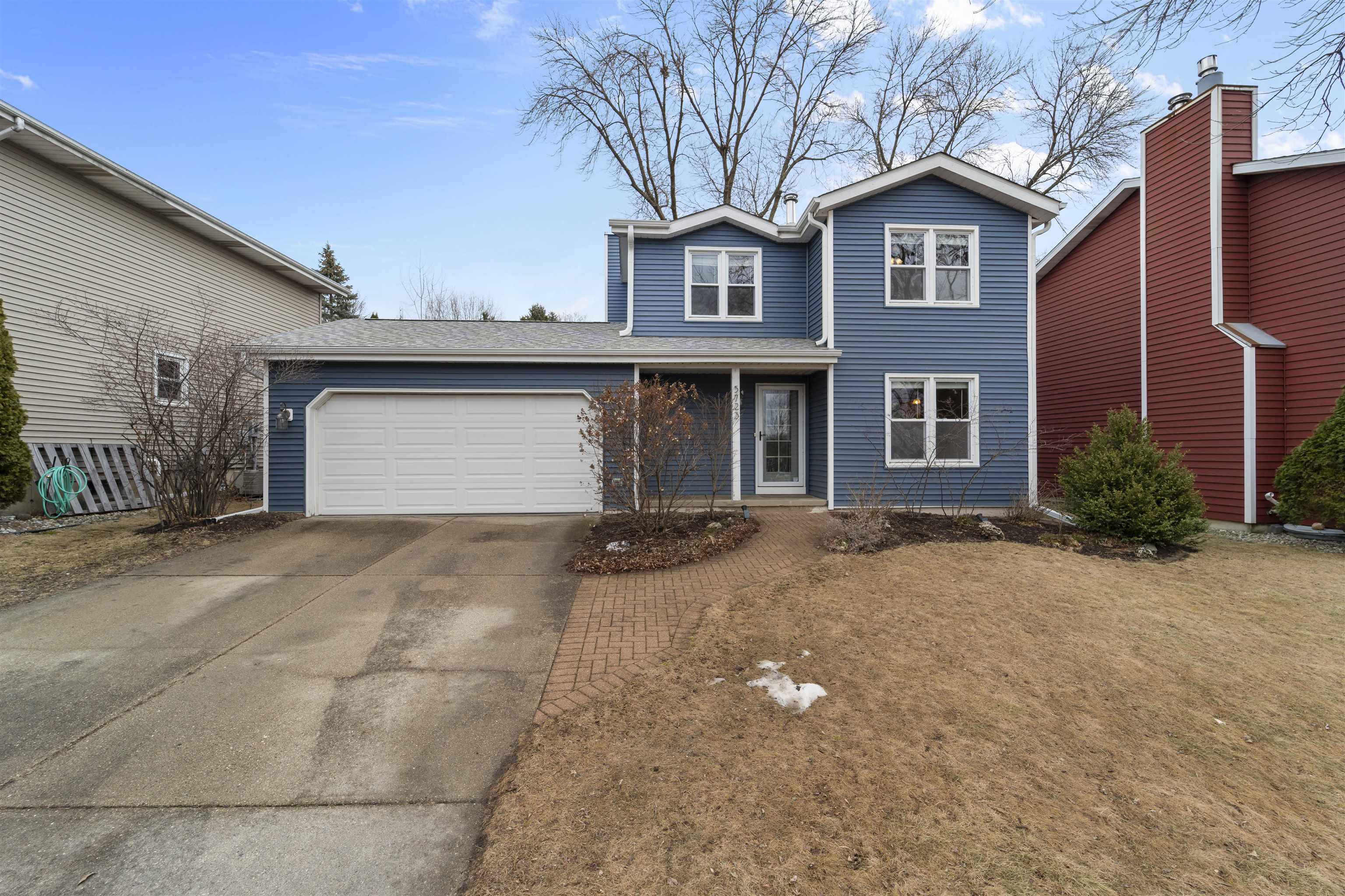 5723 Highland Way