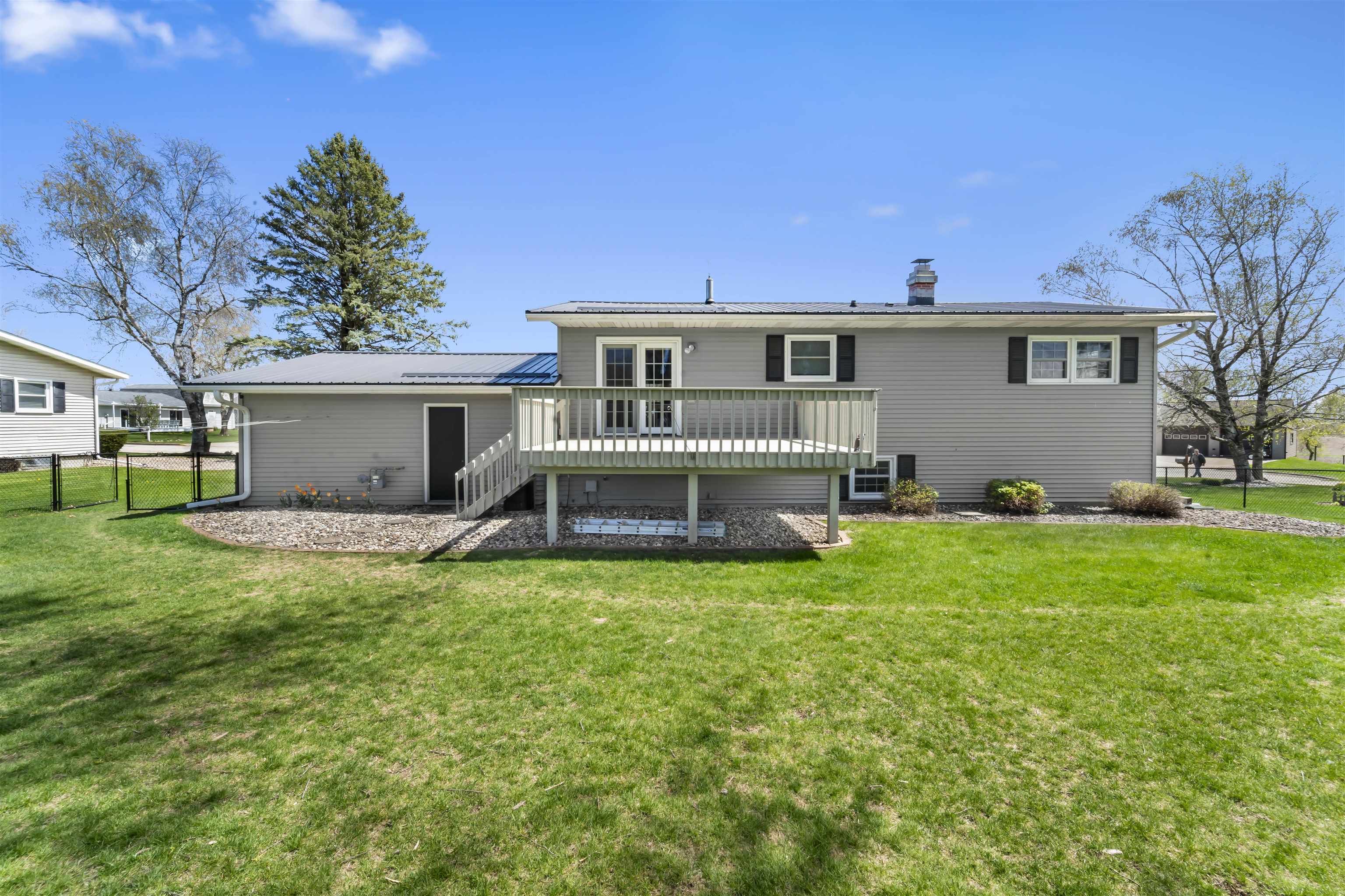 404 Ridge Road
