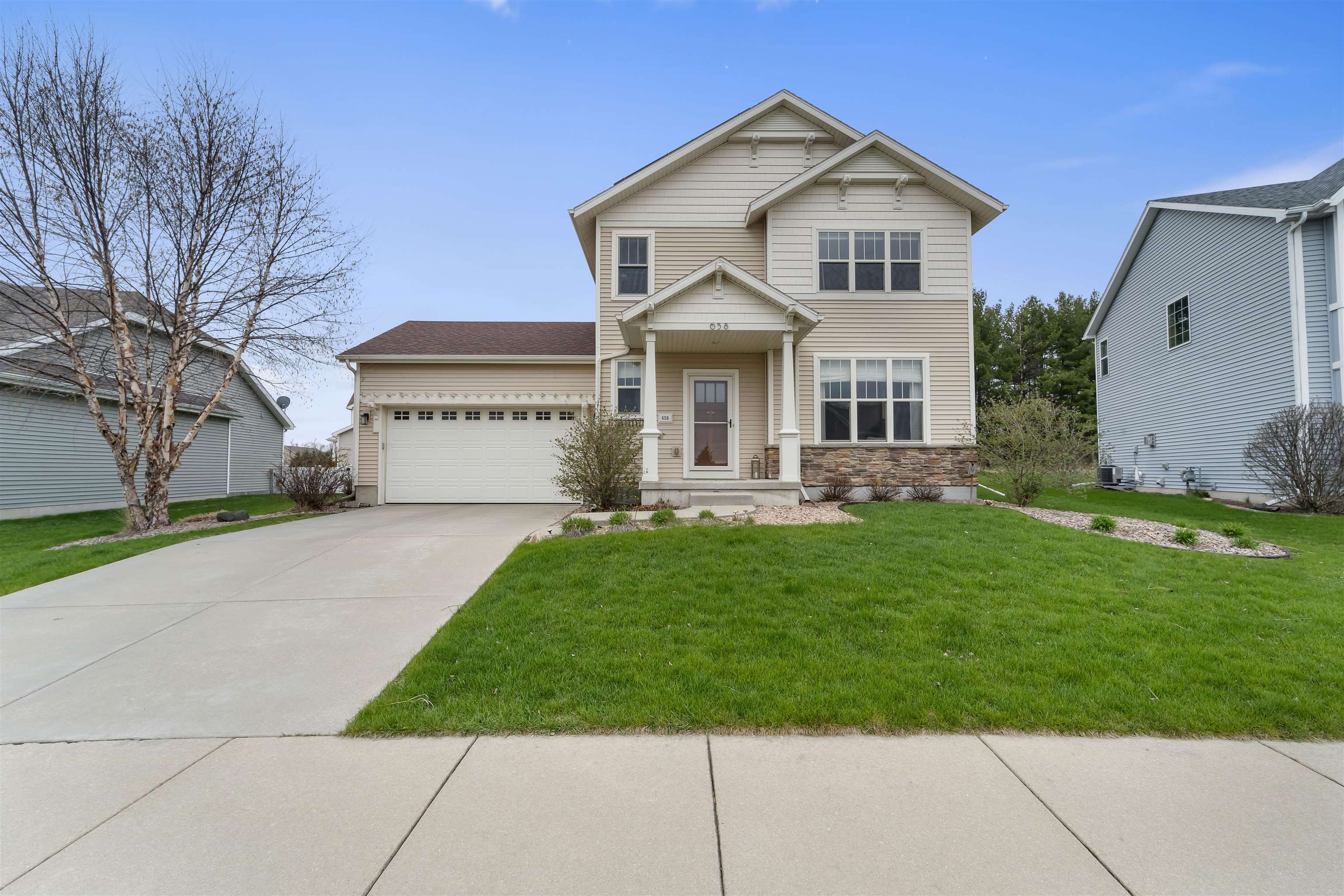 658 Remington Way