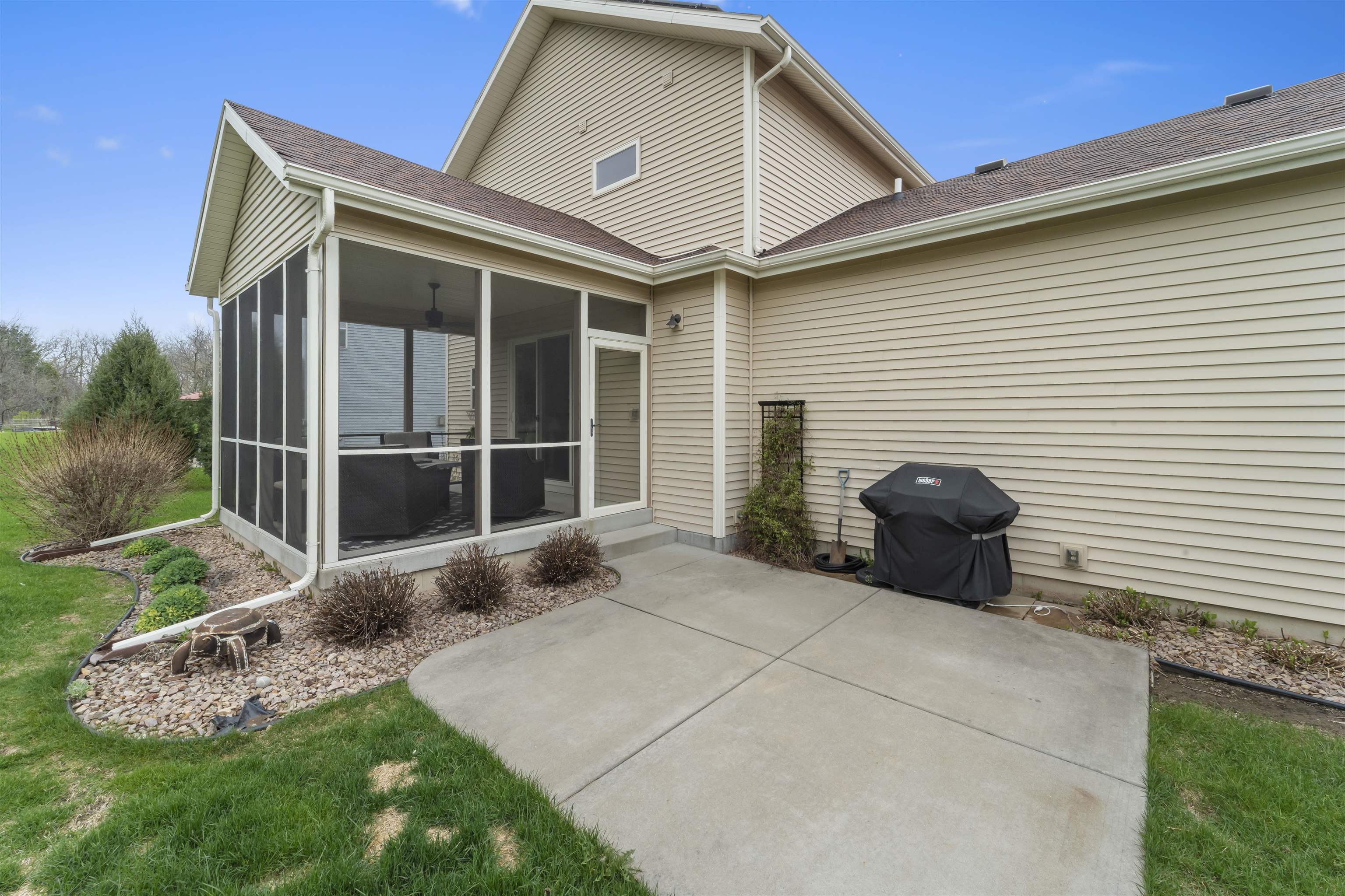 658 Remington Way