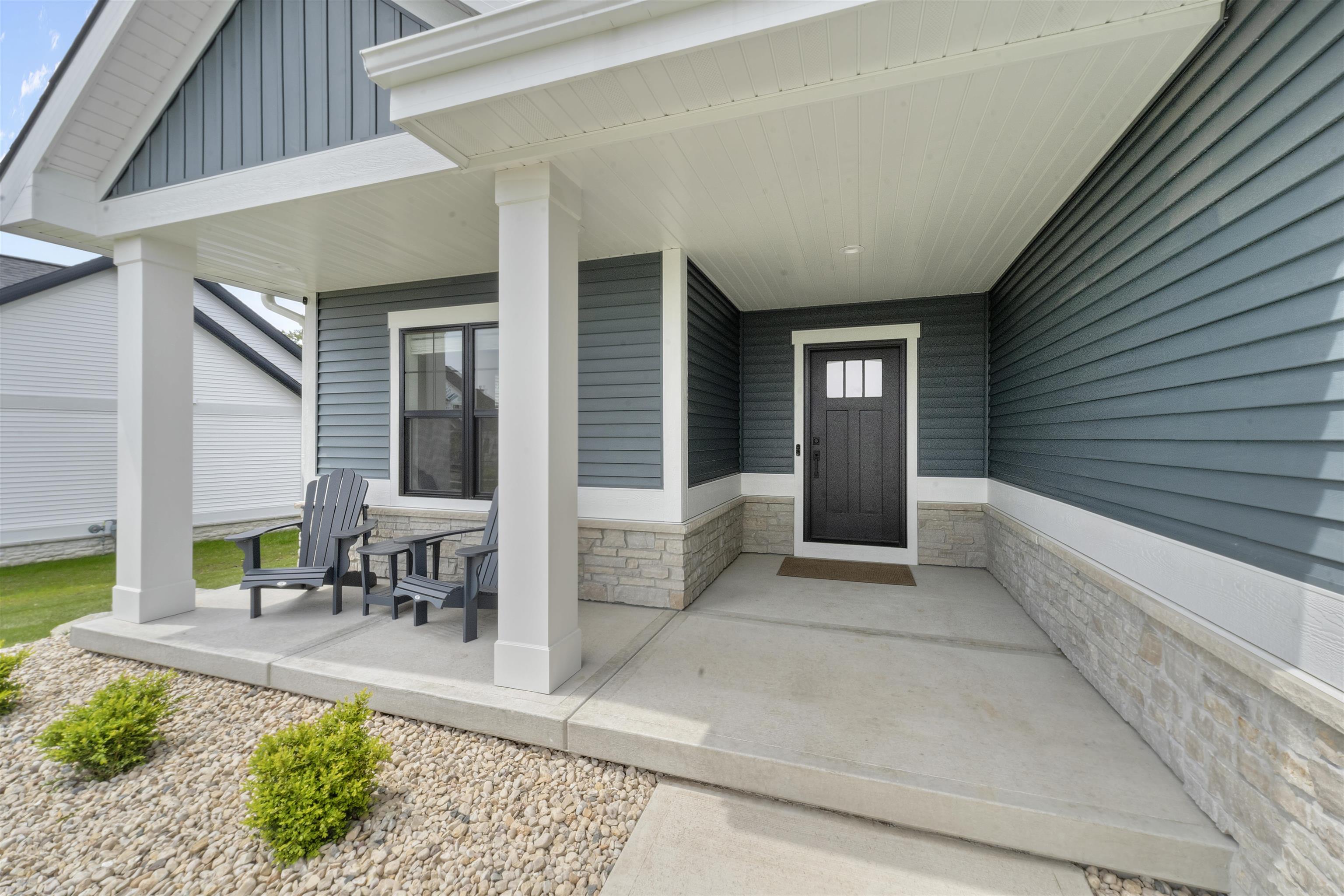 1205 Thistle Dew Lane