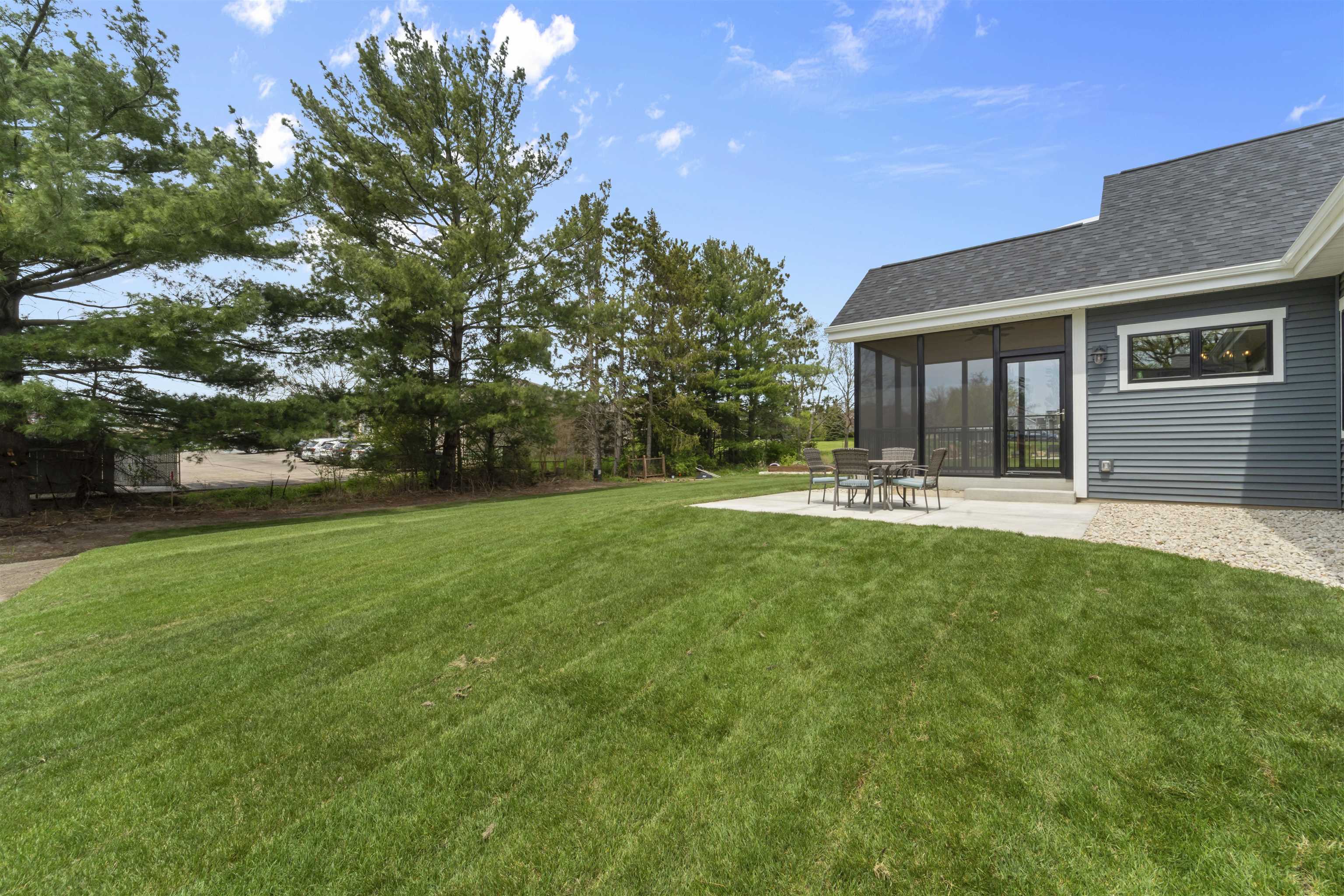 1205 Thistle Dew Lane