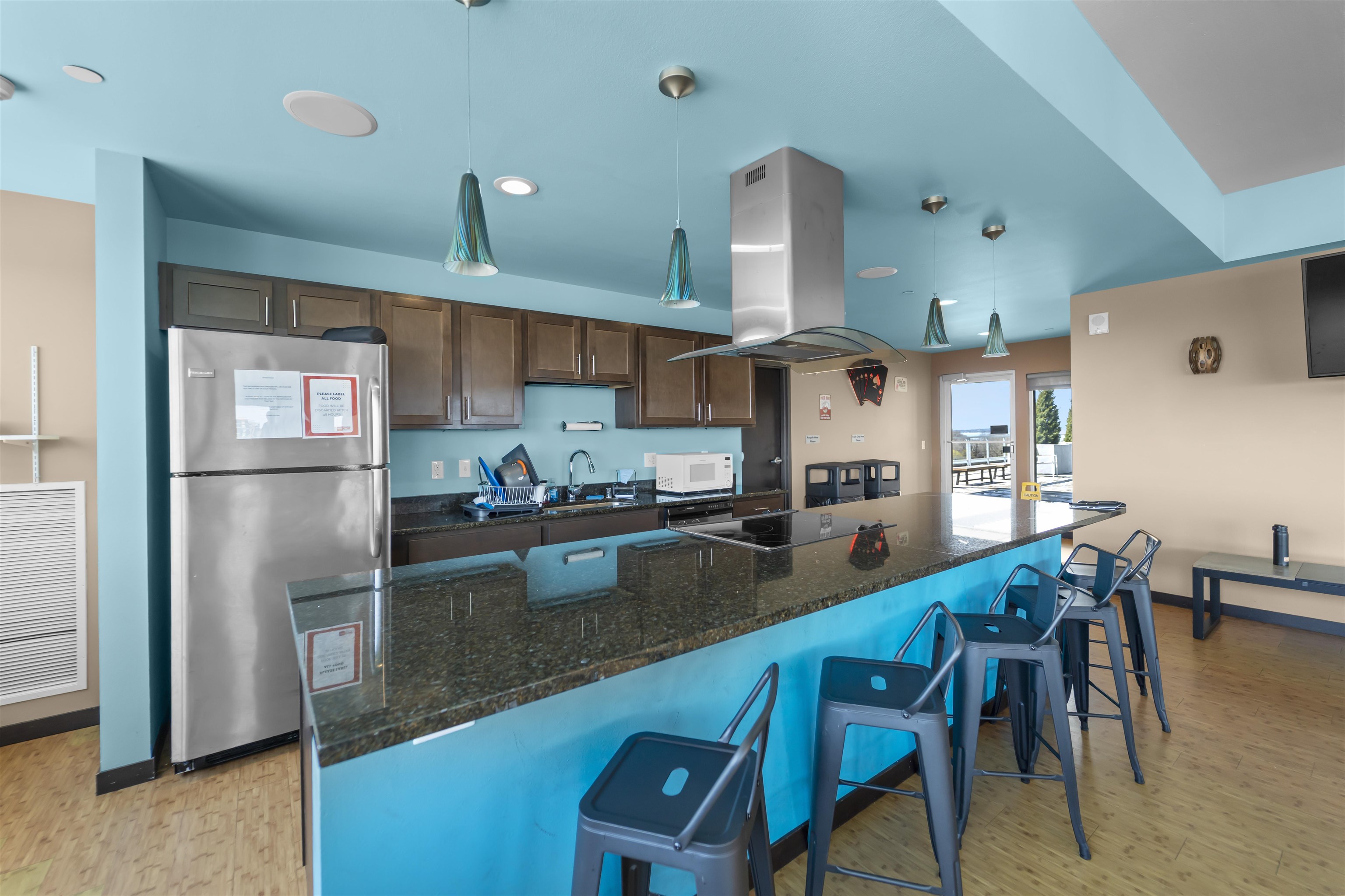 819 E Mifflin Street 310