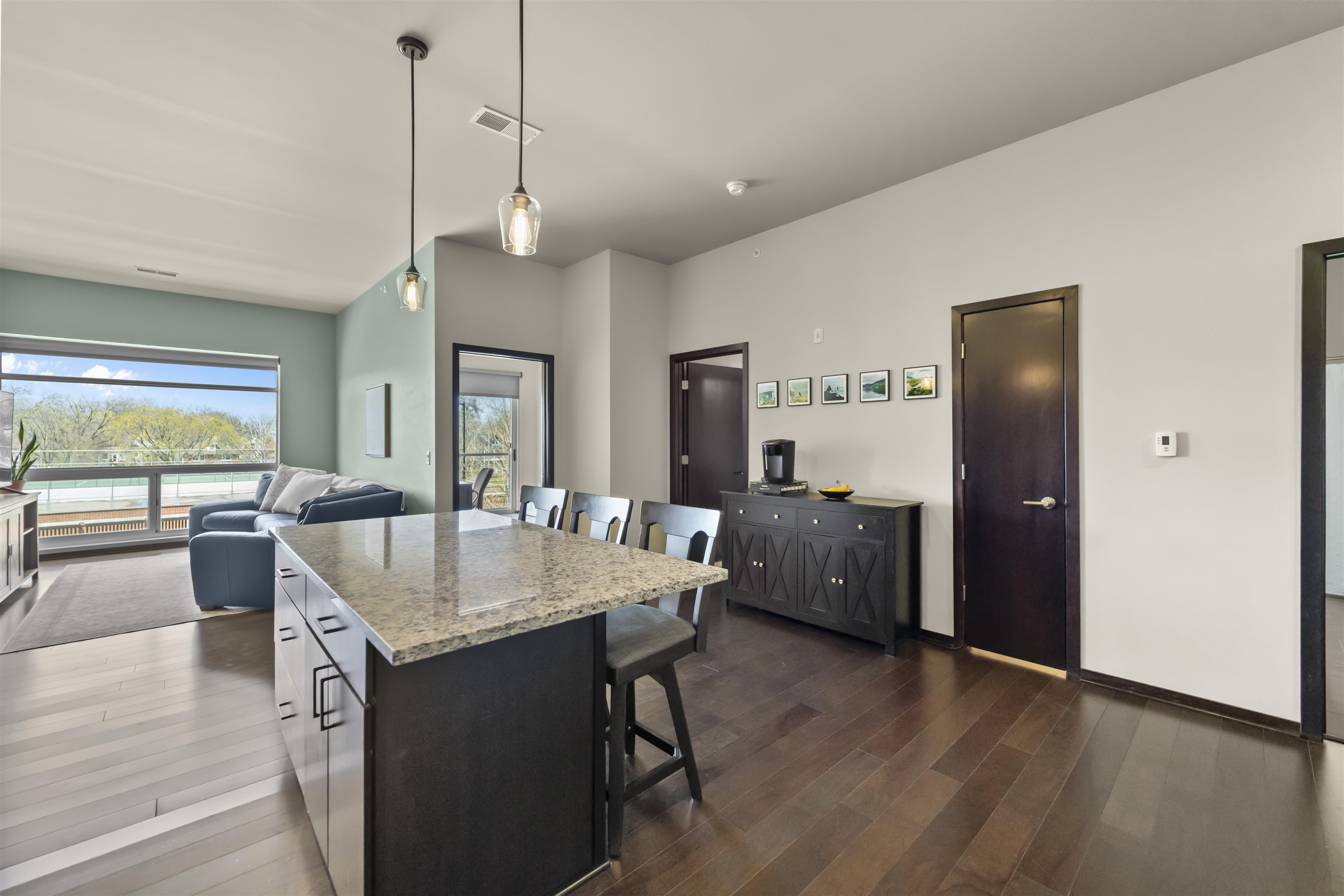 819 E Mifflin Street 310