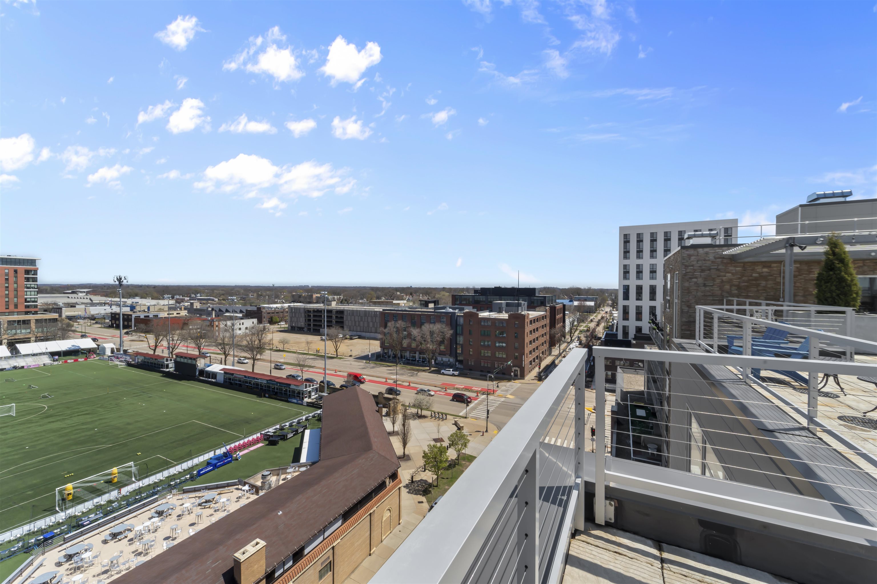 819 E Mifflin Street 310