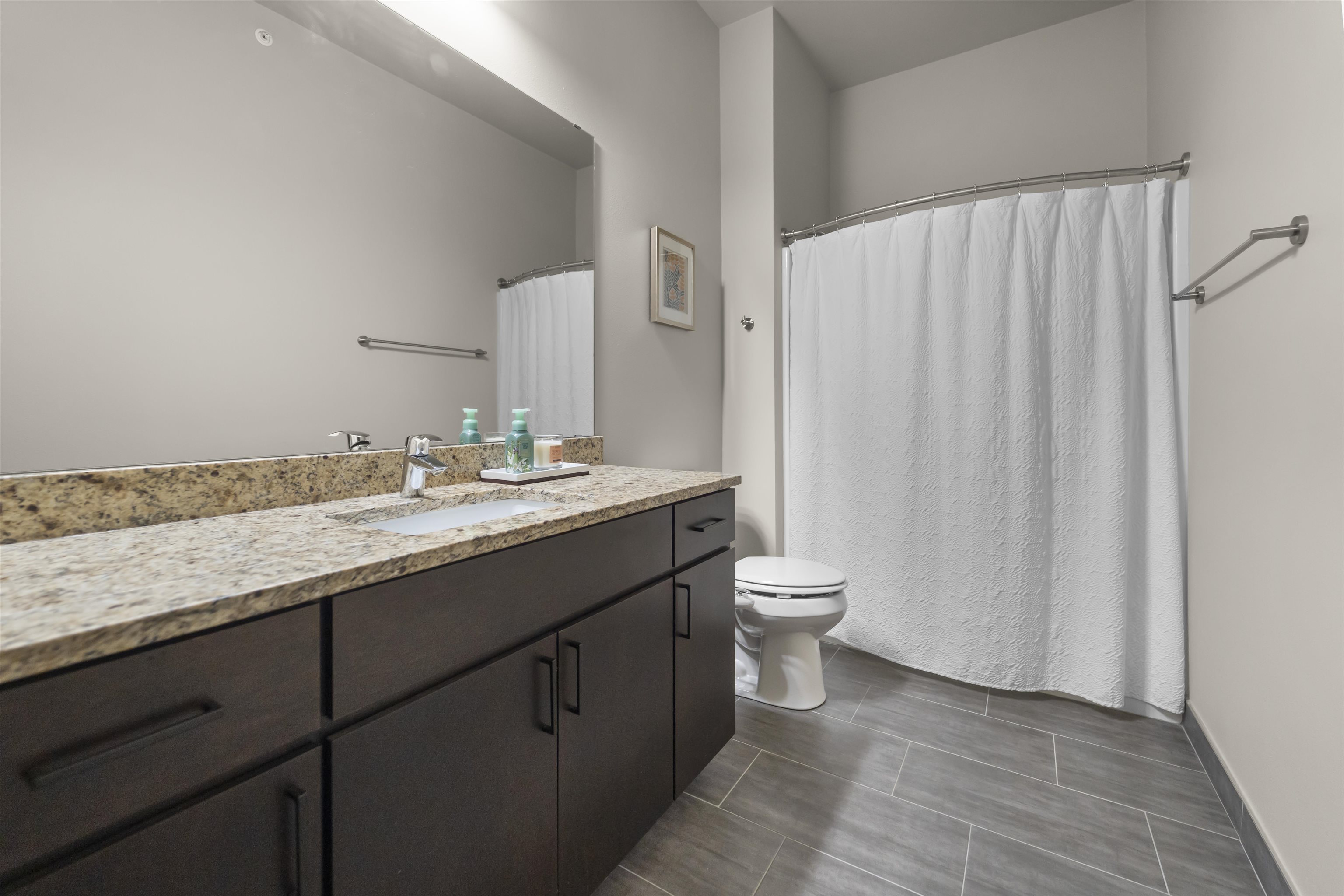 819 E Mifflin Street 310