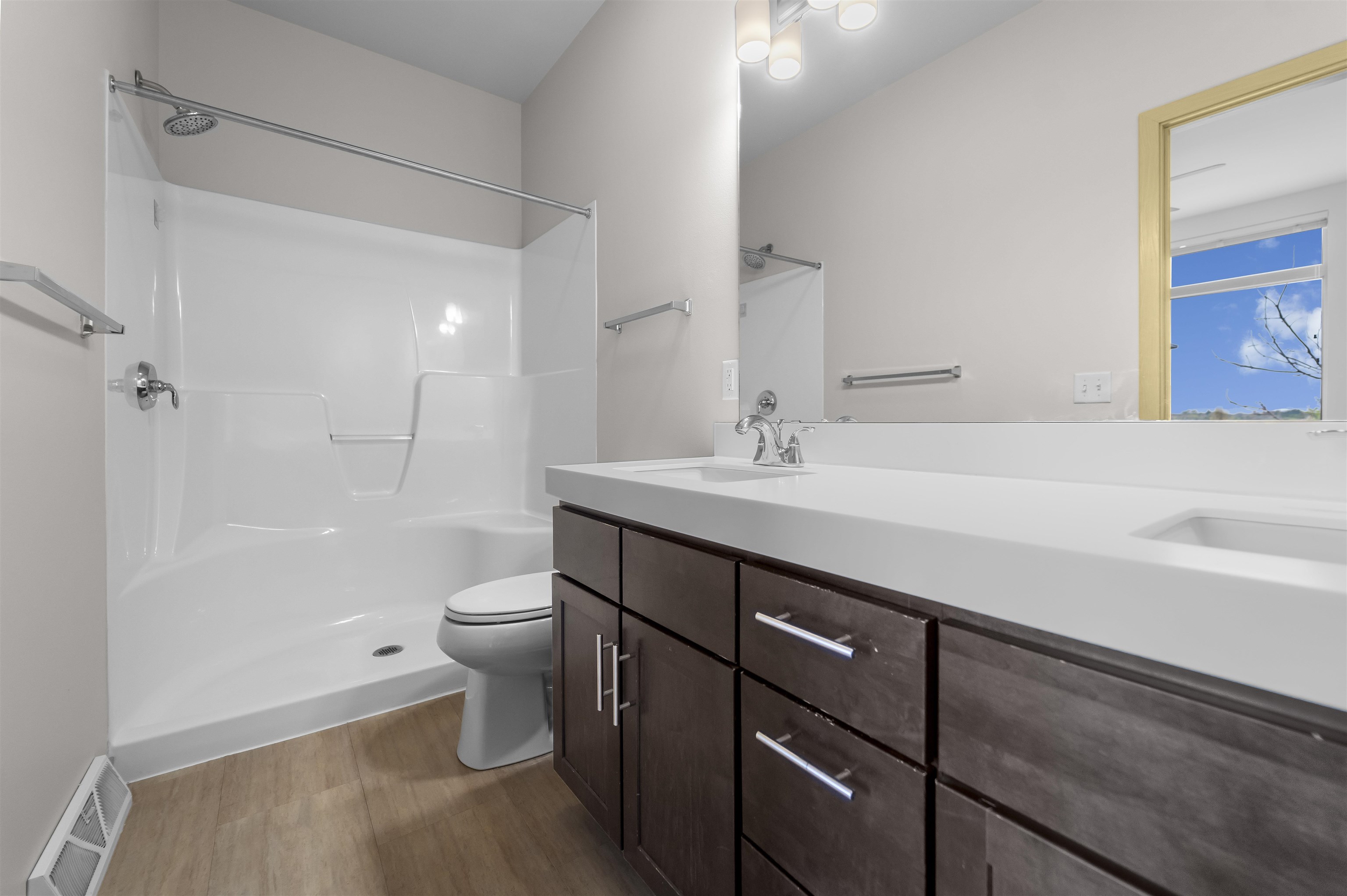 2811 No Oaks Ridge