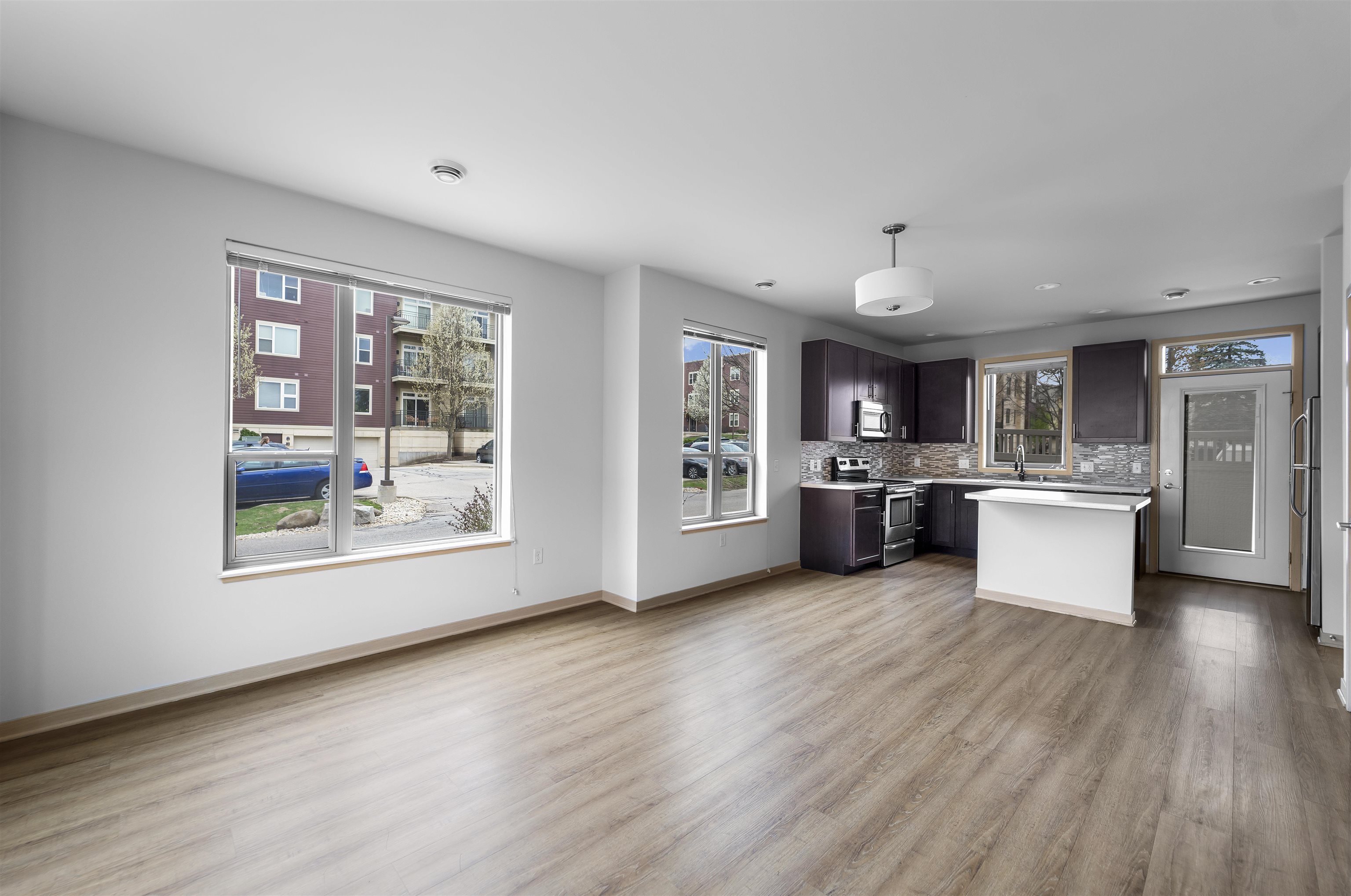 2811 No Oaks Ridge