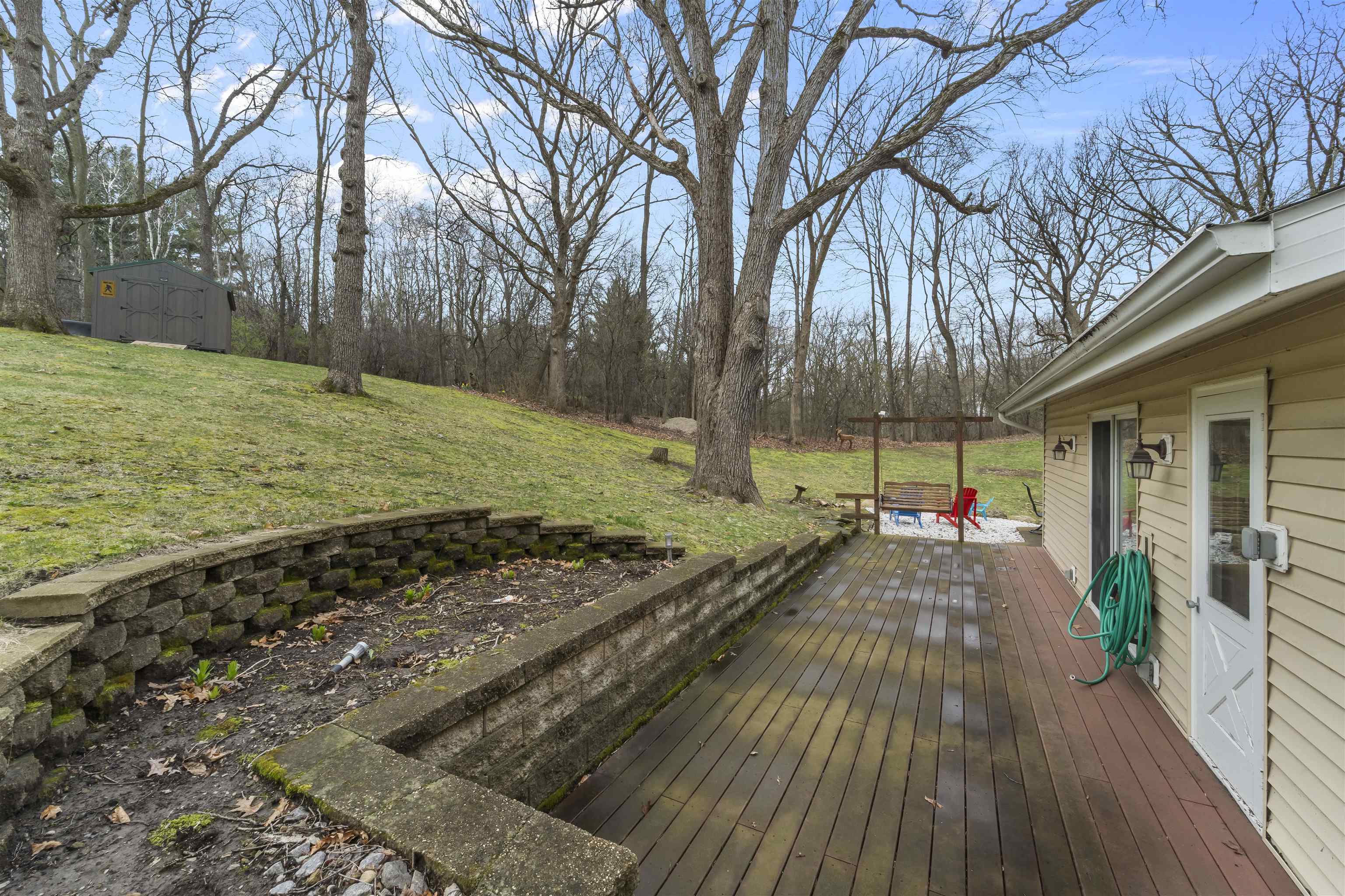 N7389 Hillendale Parkway