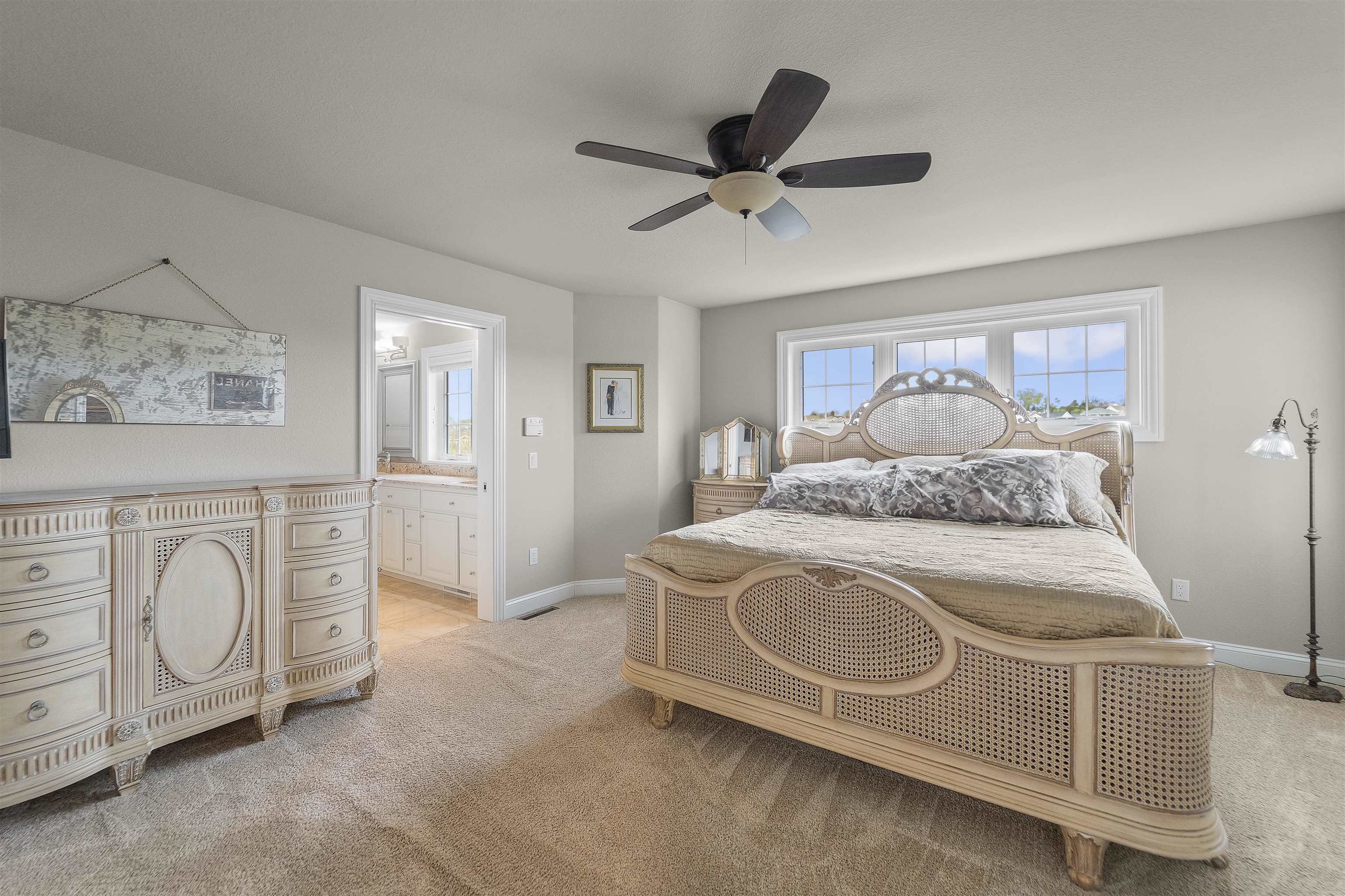 2505 Genevieve Way