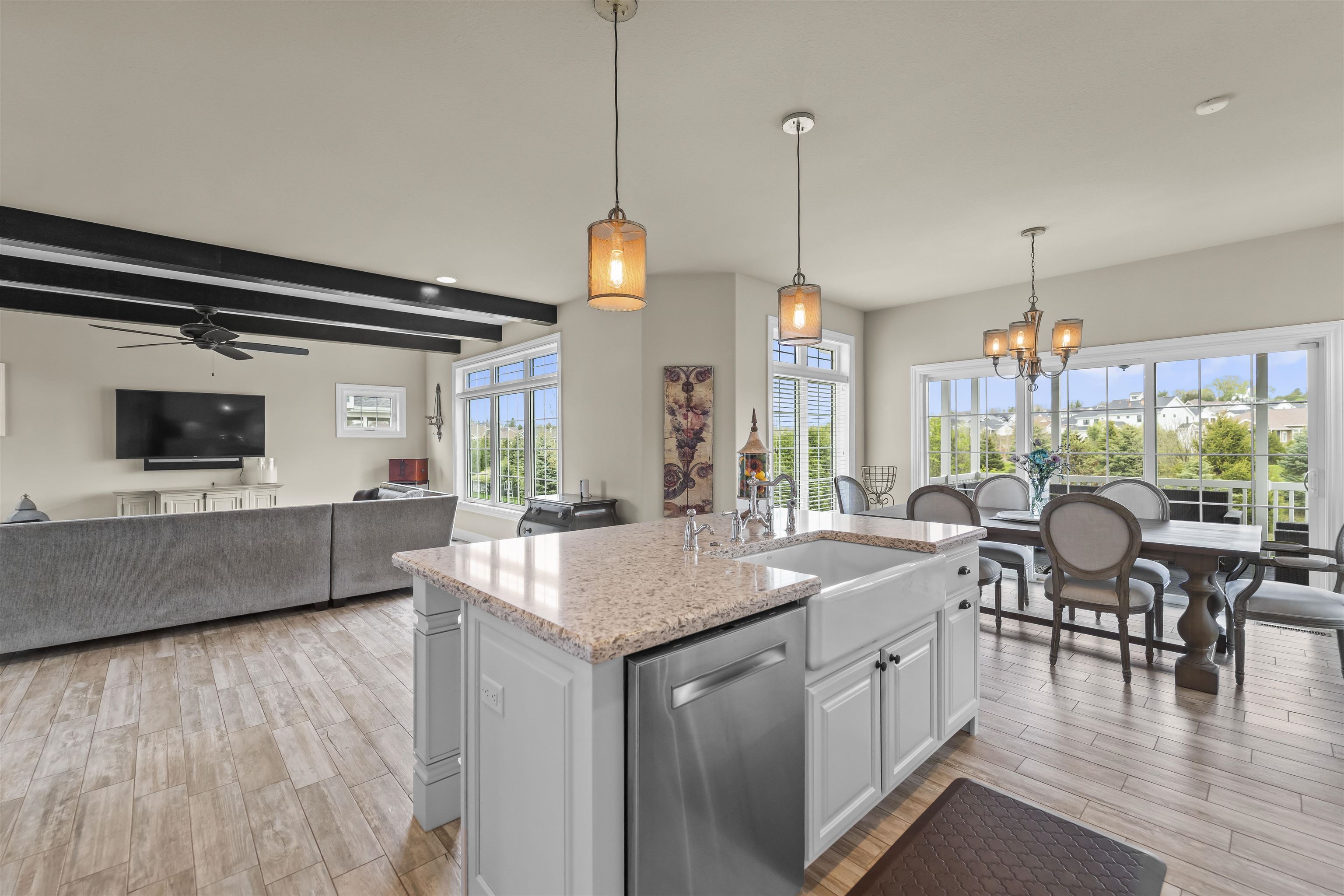 2505 Genevieve Way