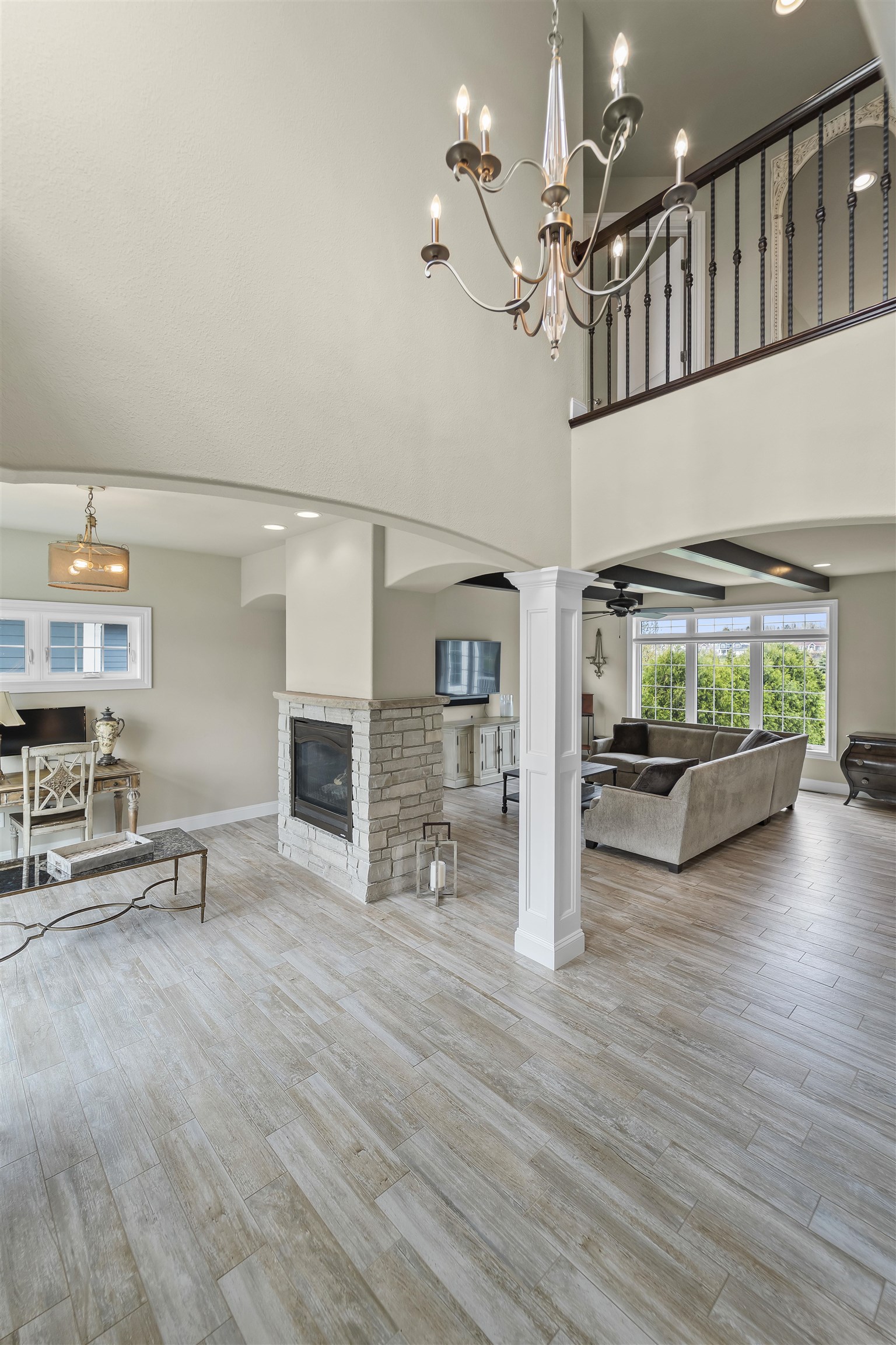 2505 Genevieve Way