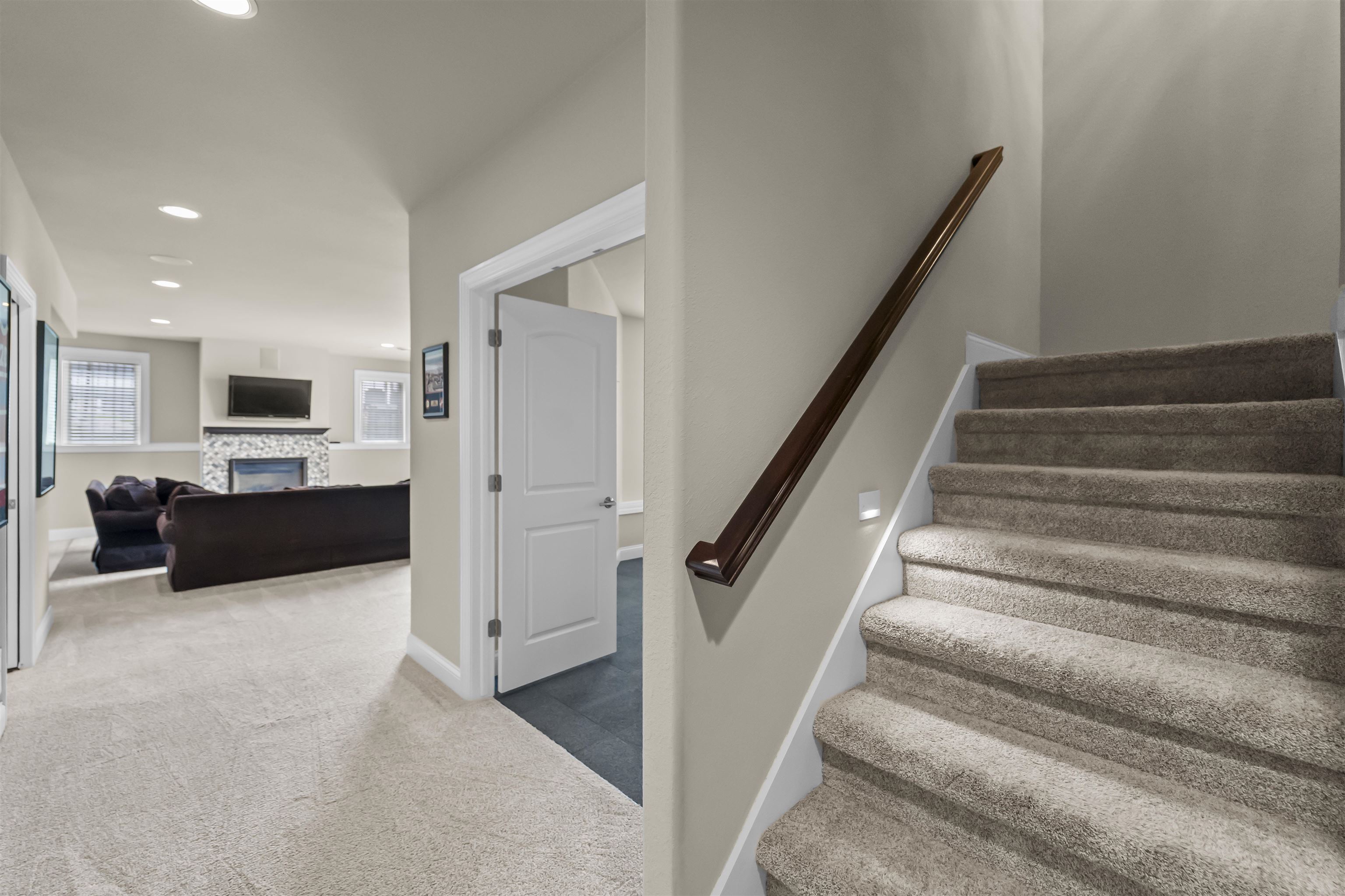 2505 Genevieve Way