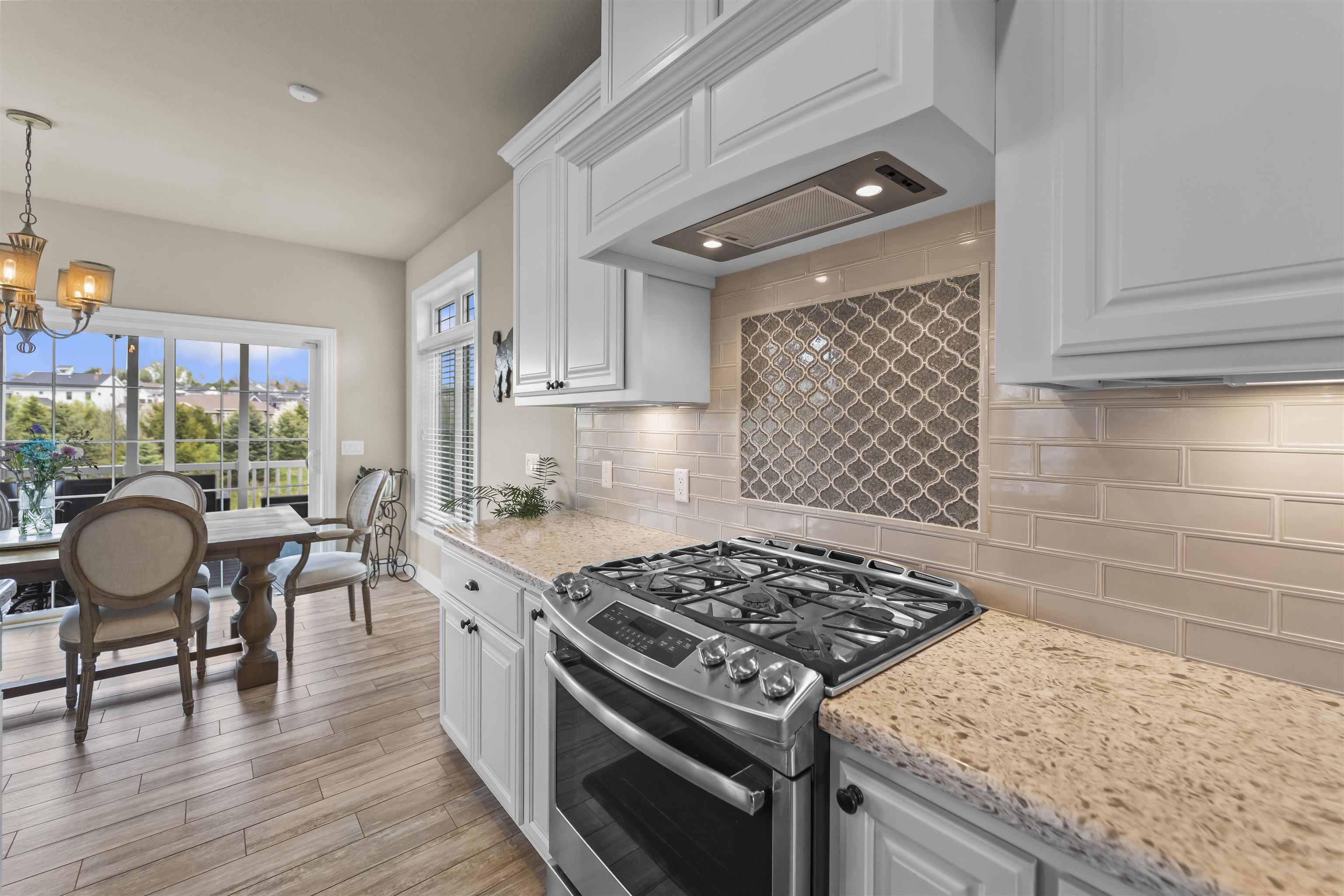 2505 Genevieve Way