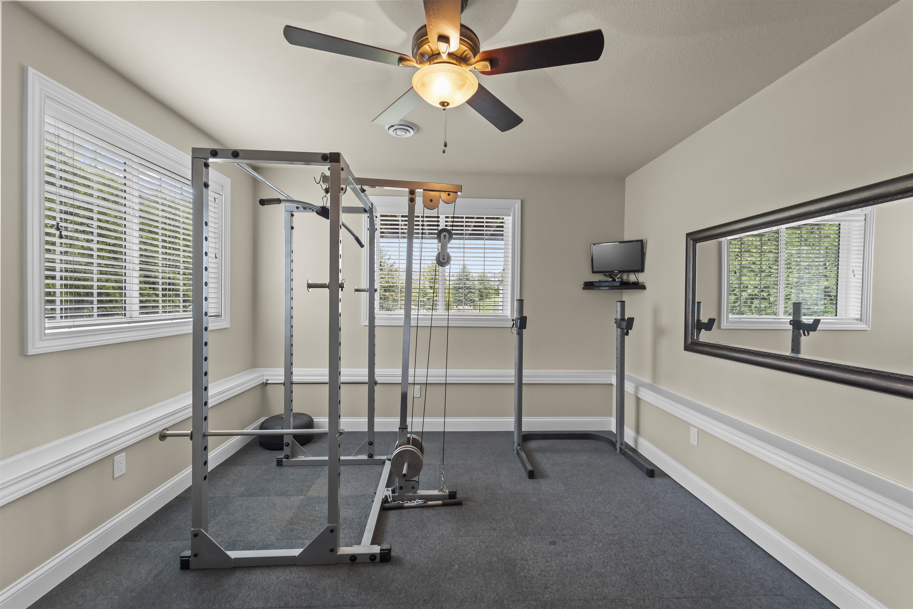 2505 Genevieve Way