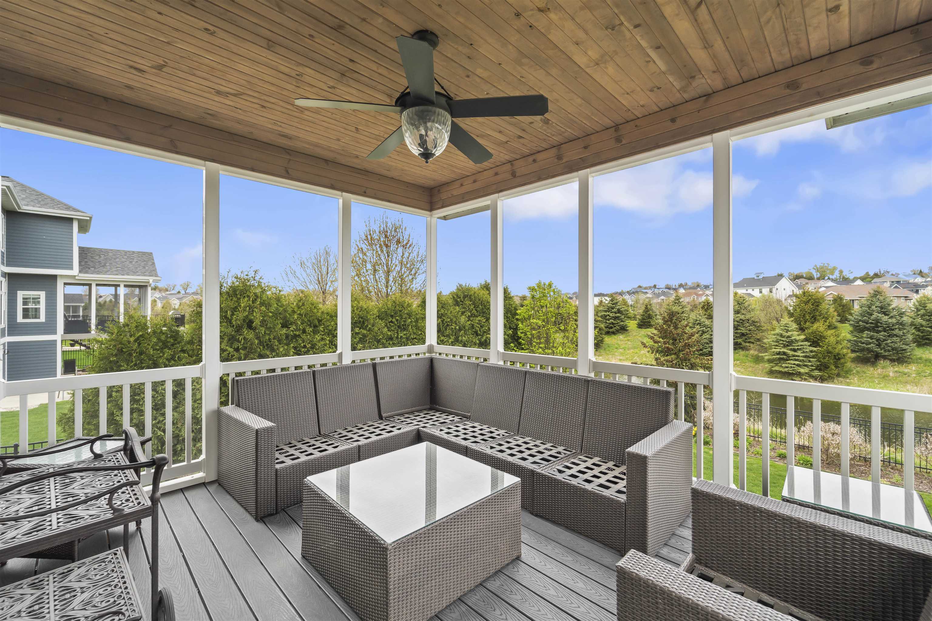 2505 Genevieve Way