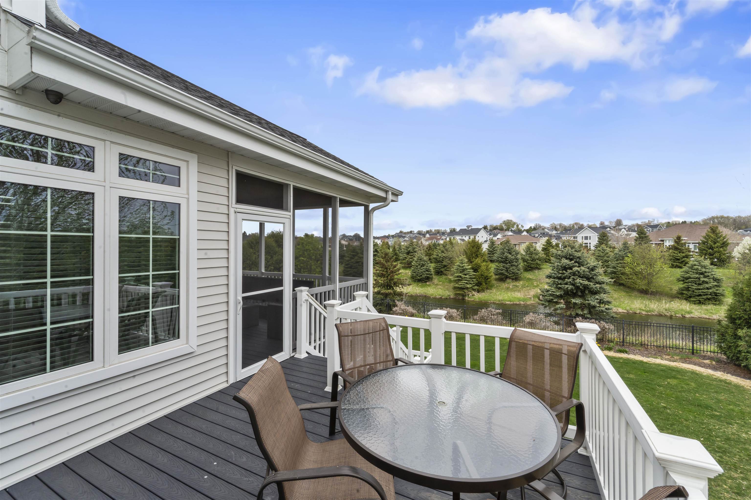 2505 Genevieve Way