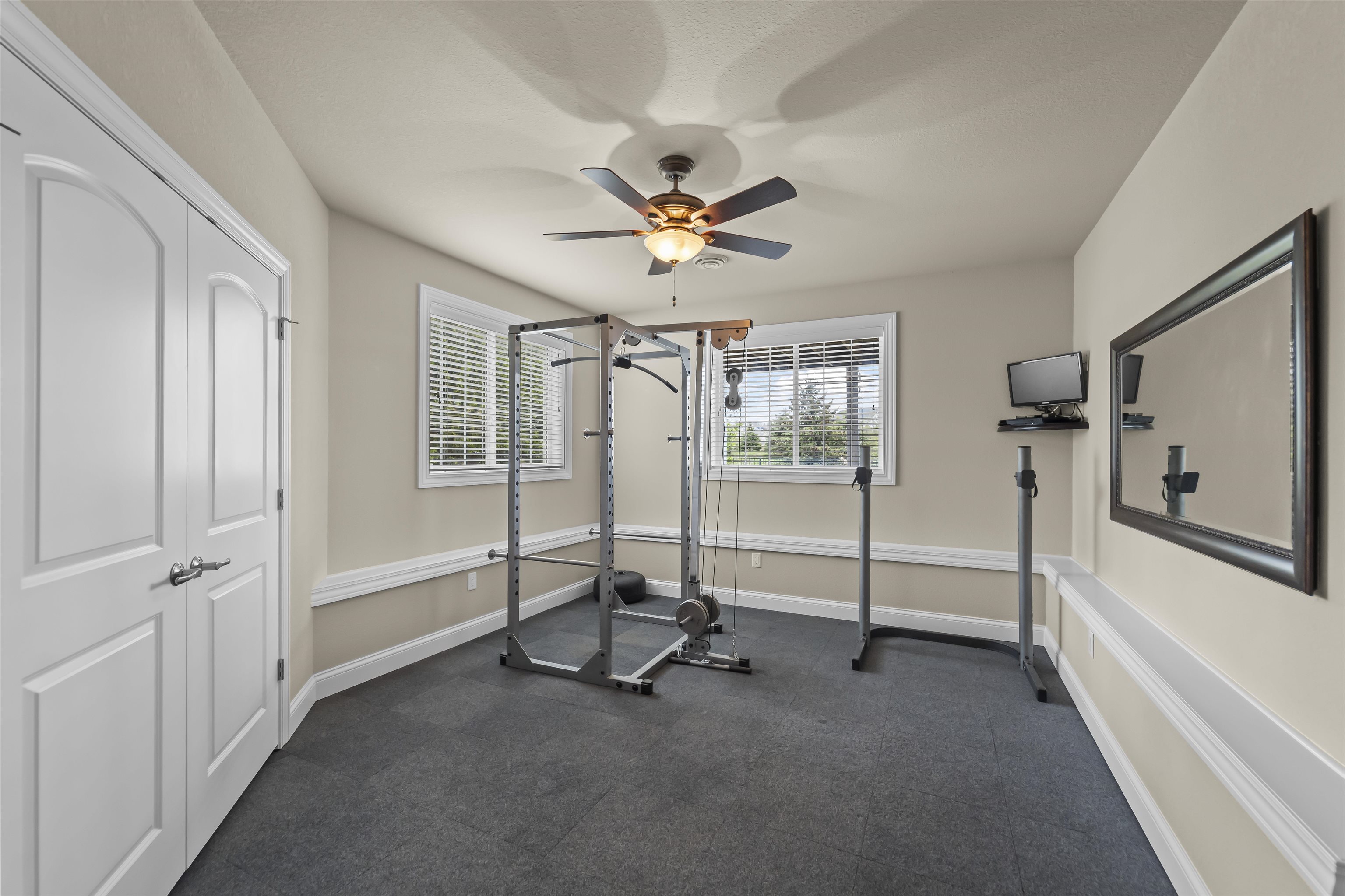 2505 Genevieve Way