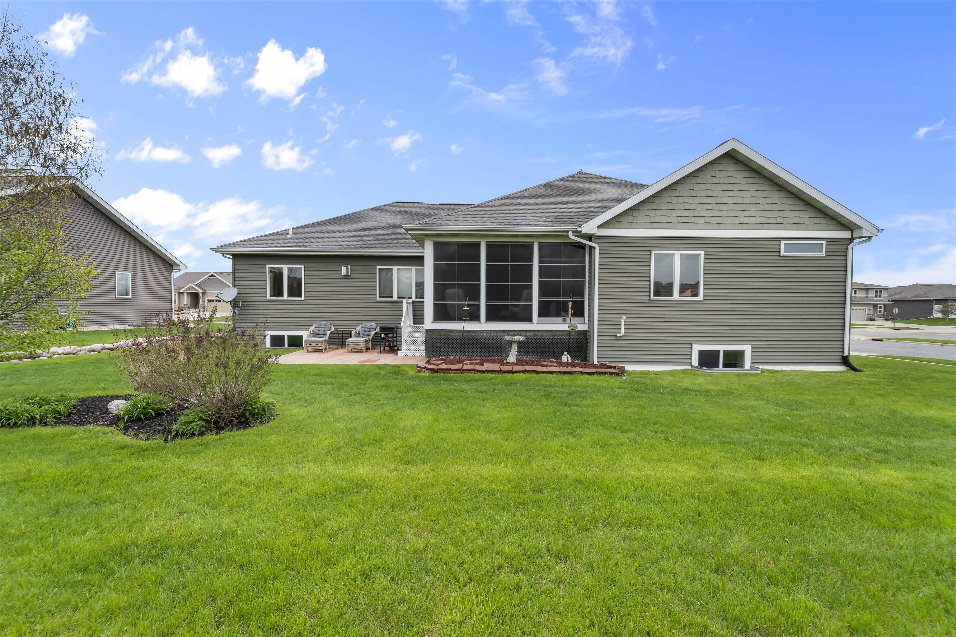 698 Prairie Grass Road