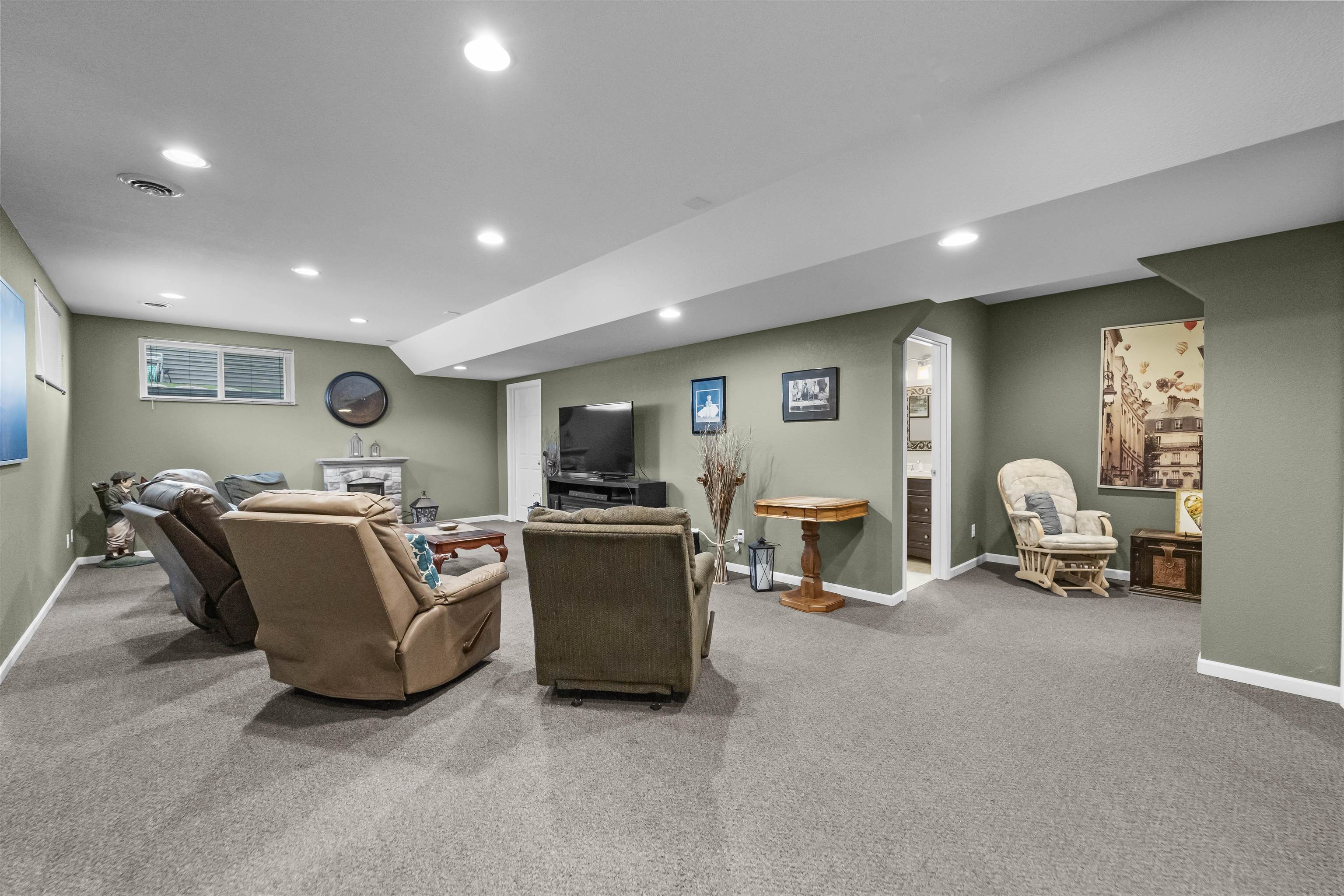 698 Prairie Grass Road