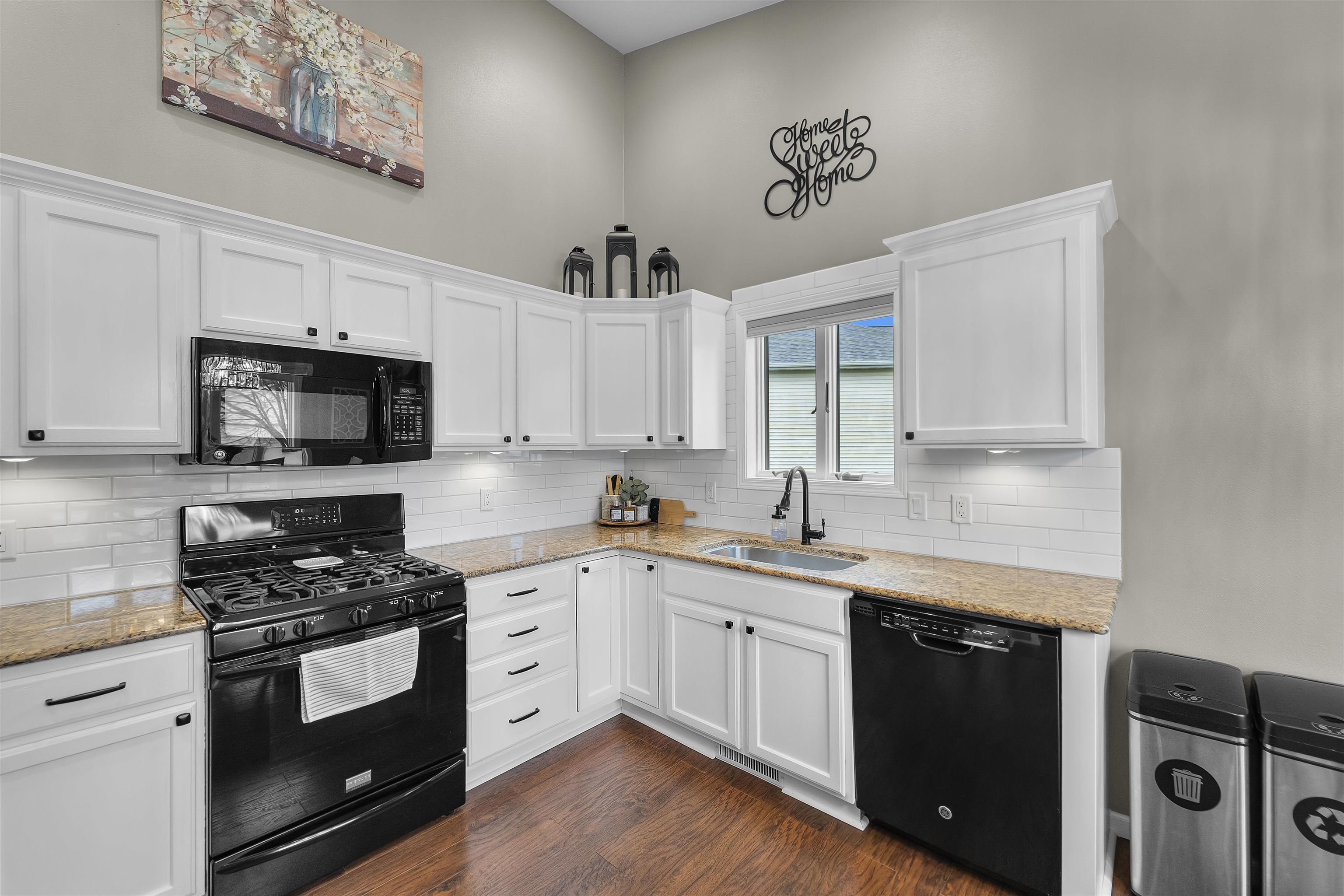 3257 Edmonton Drive